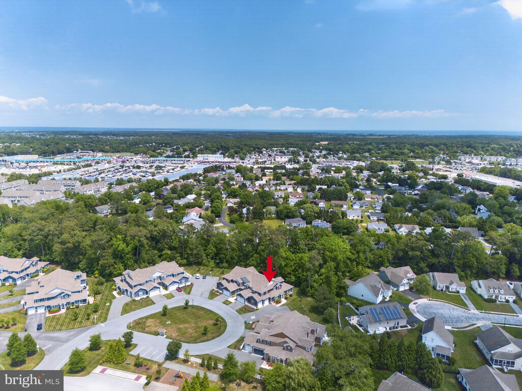 WOODS COVE - Residential