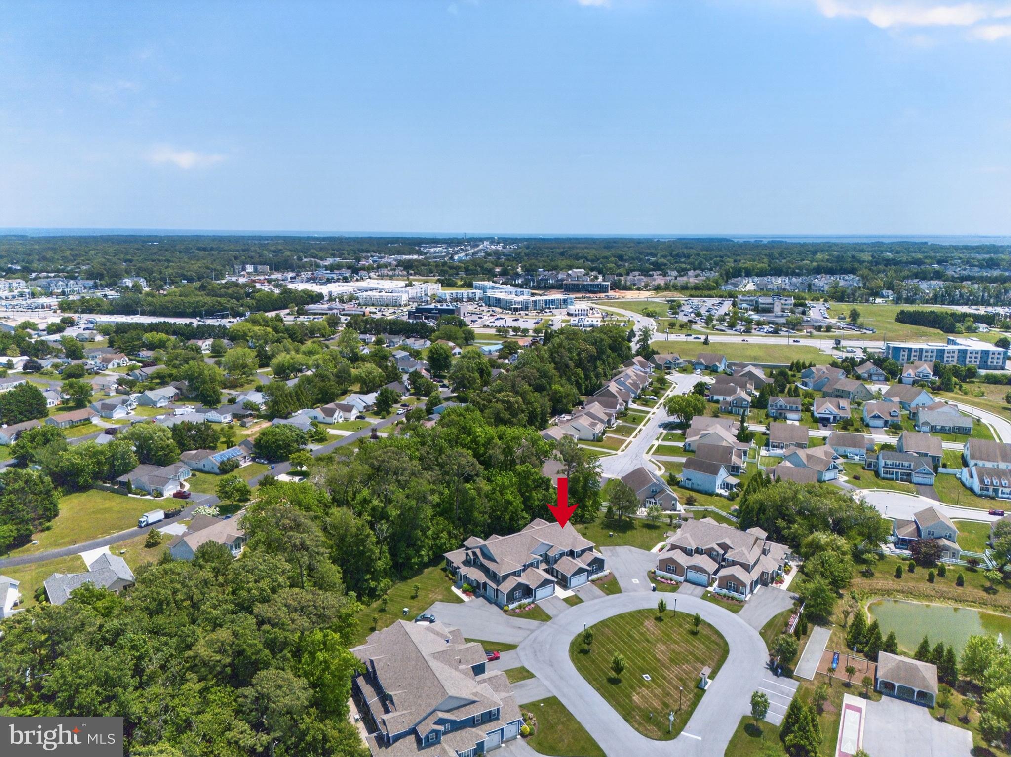 WOODS COVE - Residential