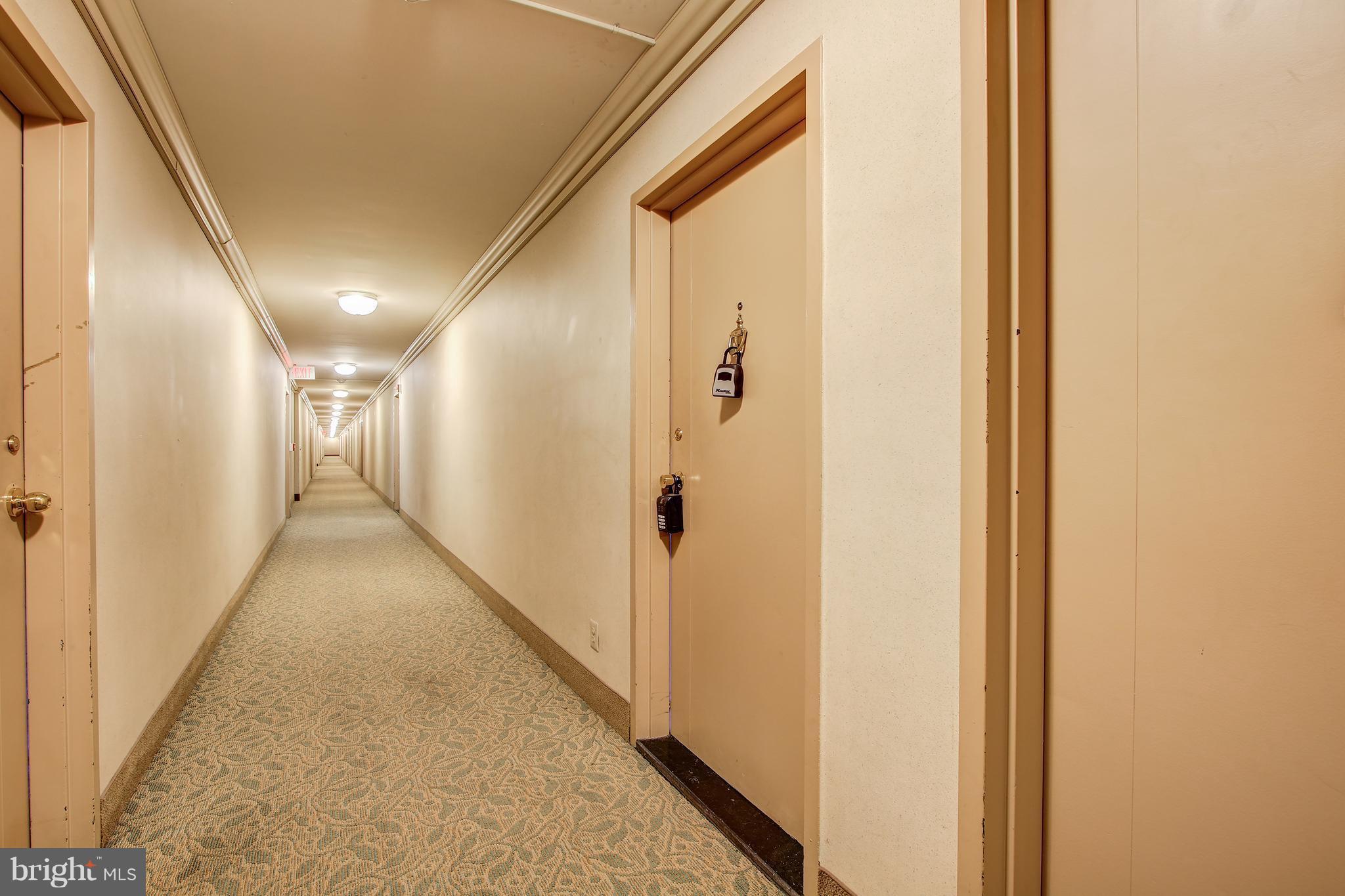 WHITEHALL - Residential