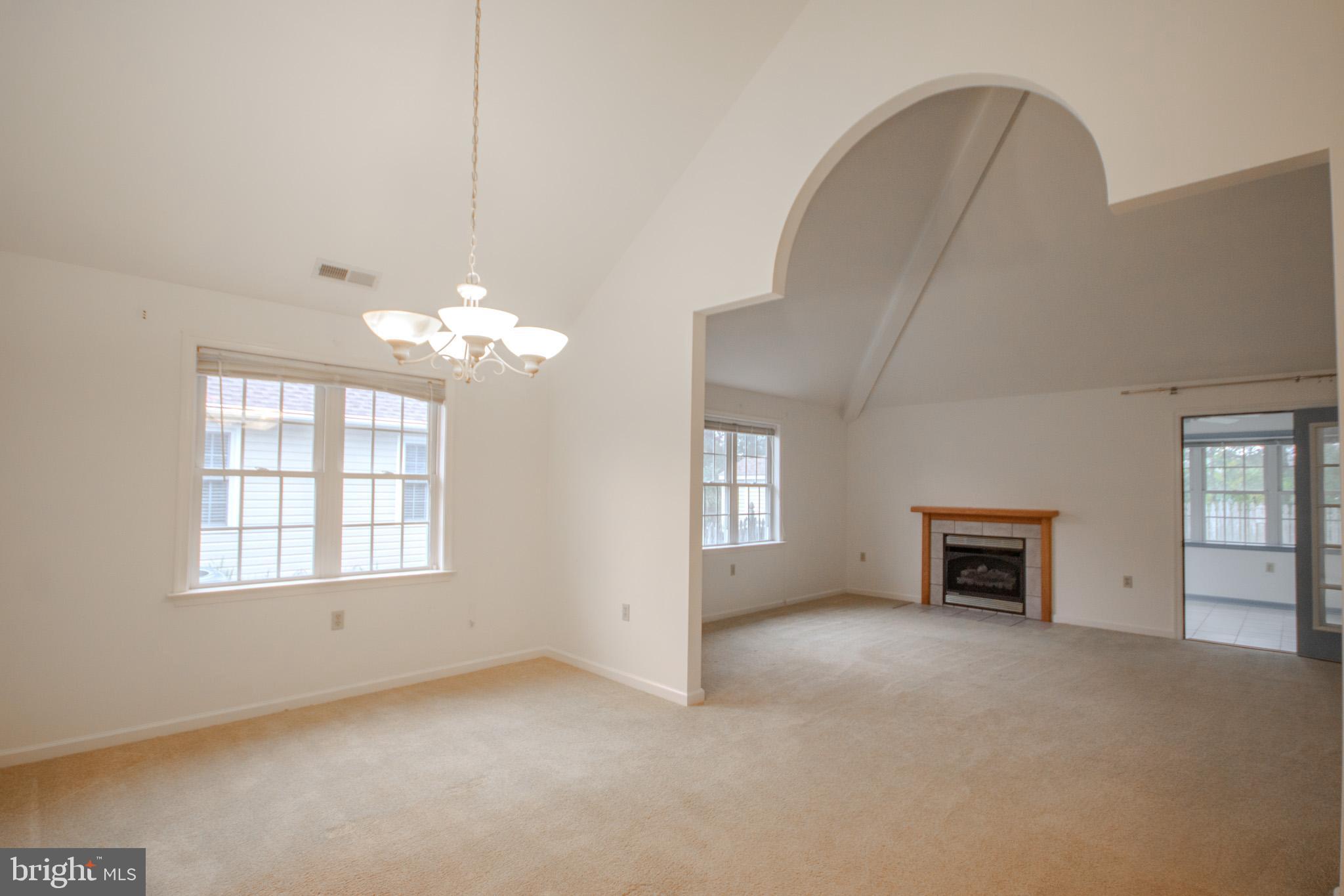 SCHUMAKER MANOR - Residential