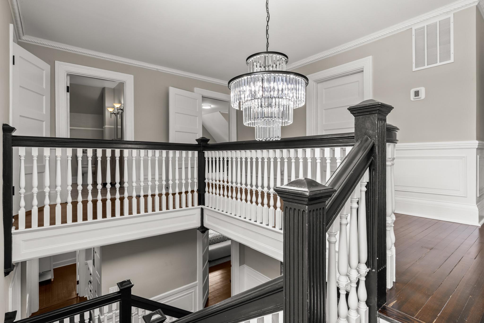 ROLAND PARK - Residential