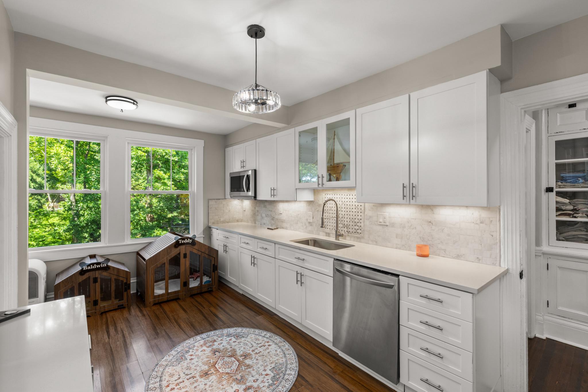 ROLAND PARK - Residential