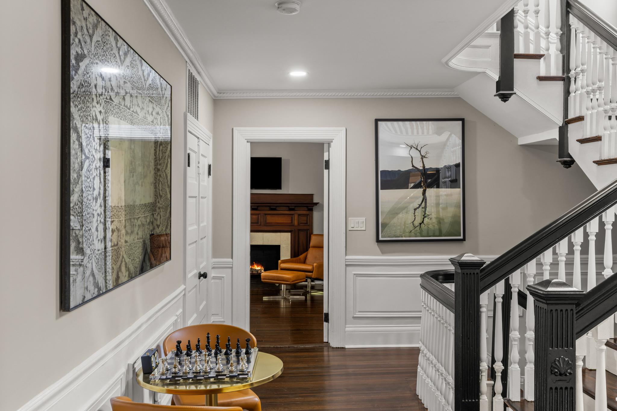 ROLAND PARK - Residential