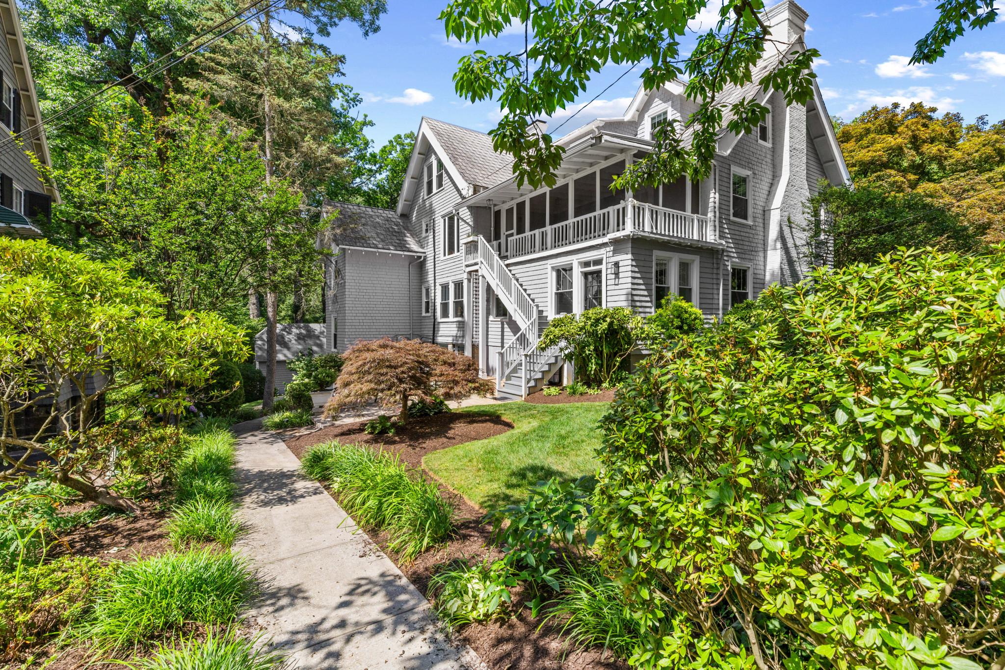 ROLAND PARK - Residential
