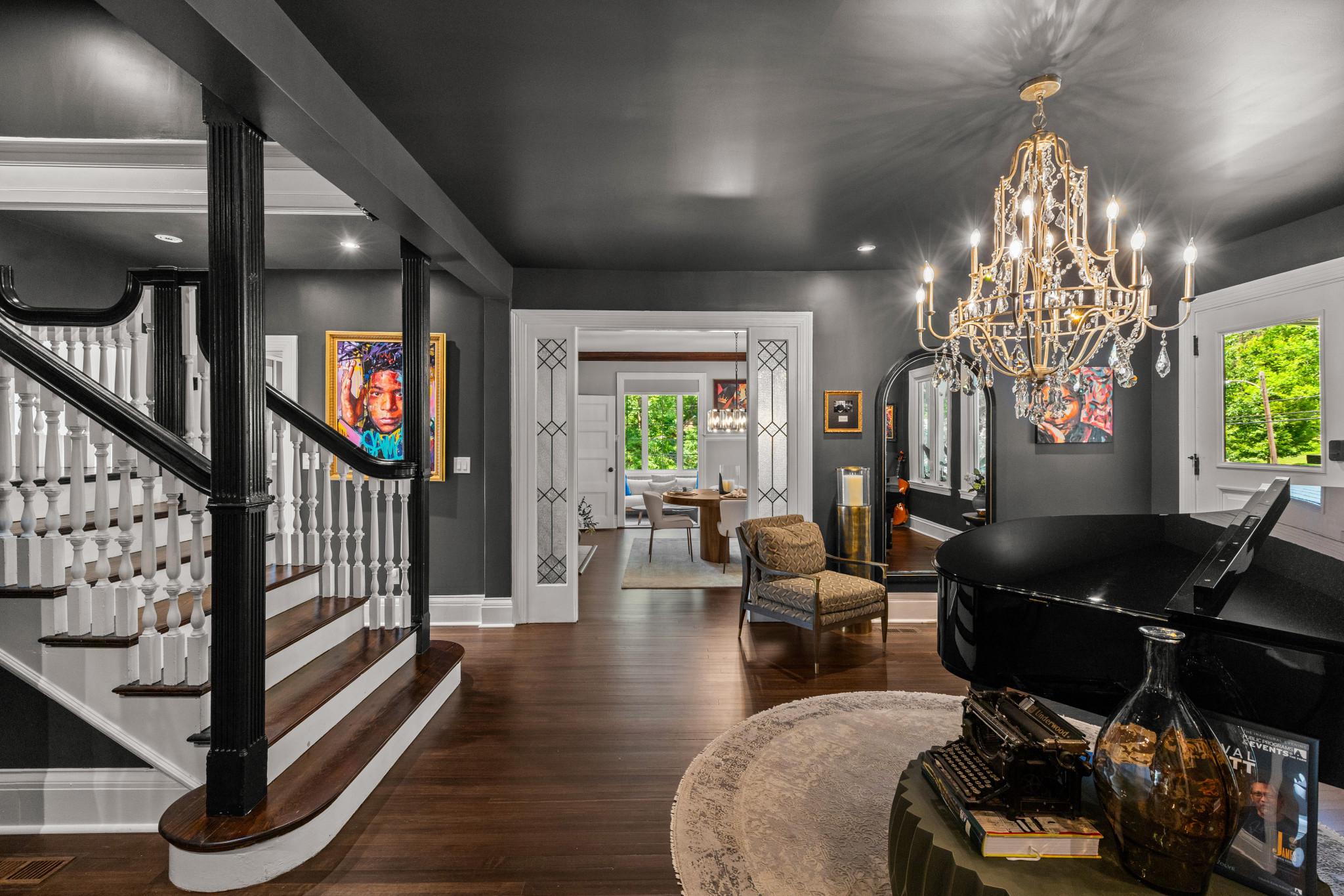 ROLAND PARK - Residential