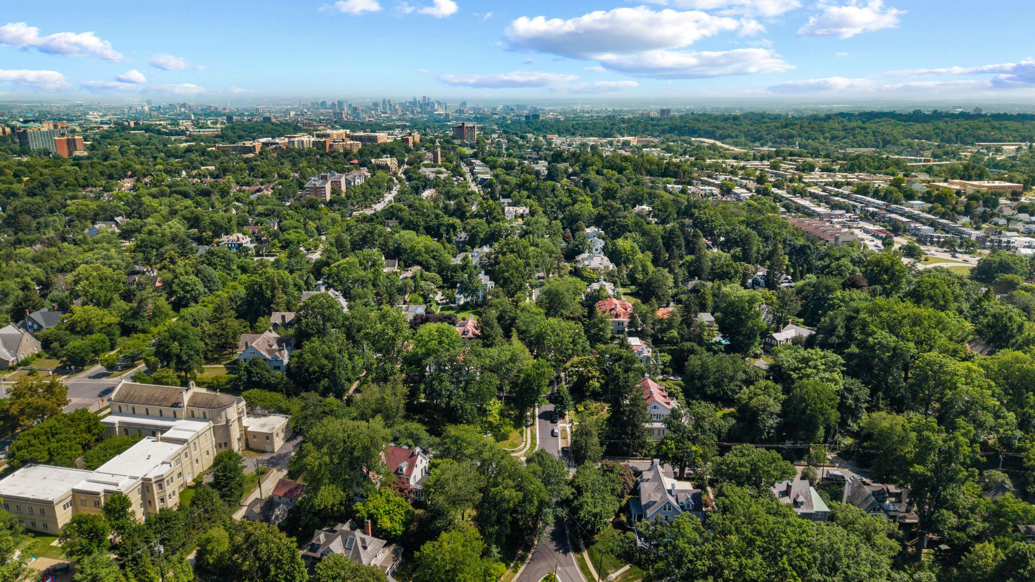 ROLAND PARK - Residential