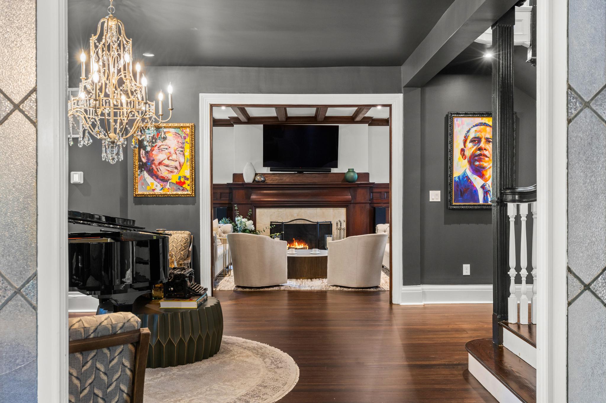 ROLAND PARK - Residential