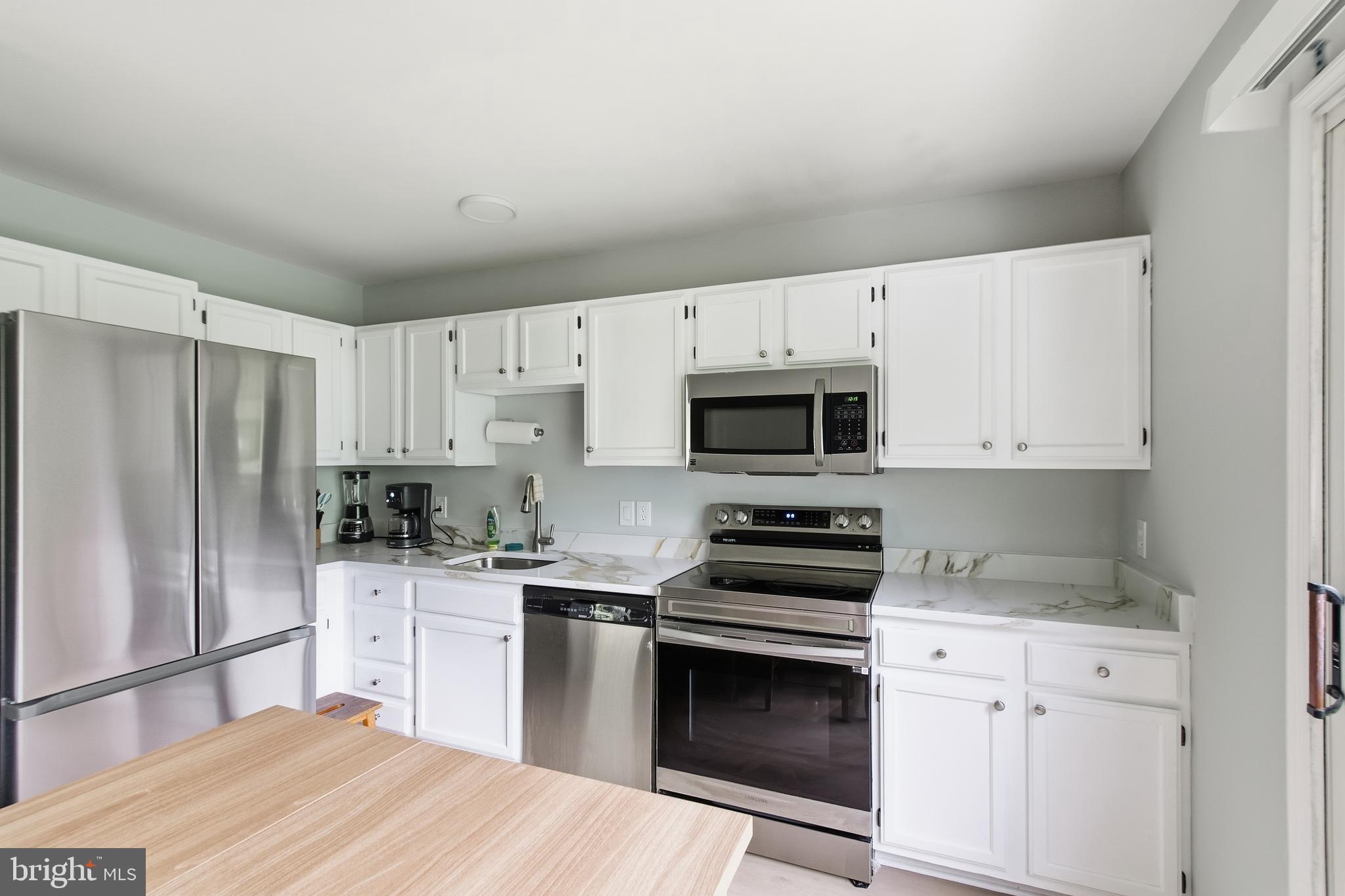 HENDLEYS - Residential
