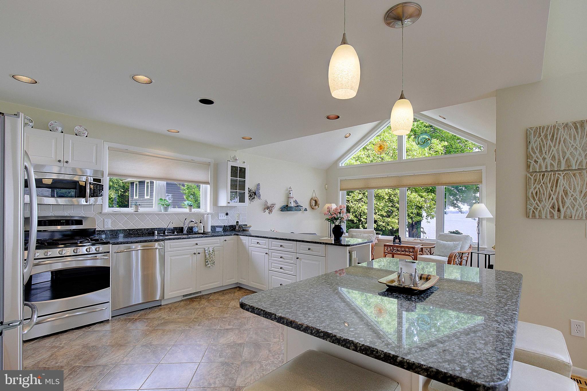 CAPE ST CLAIRE - Residential