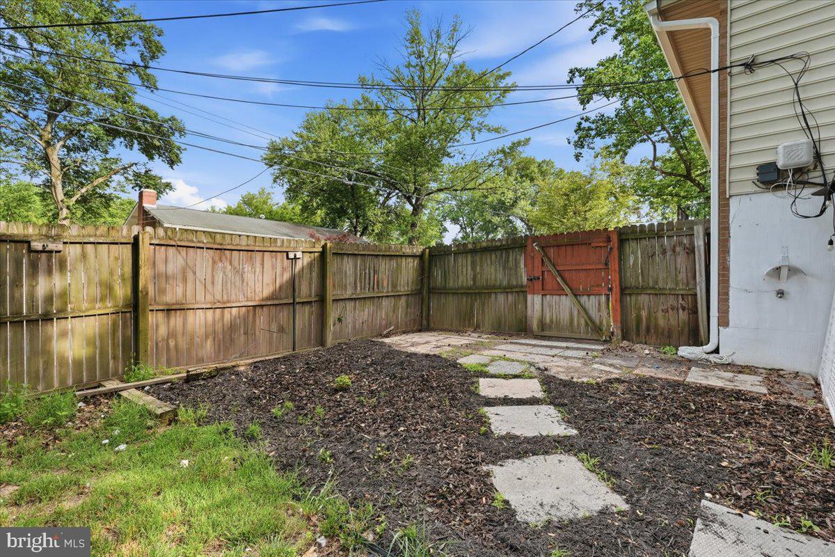 BELTSVILLE HEIGHTS - Residential