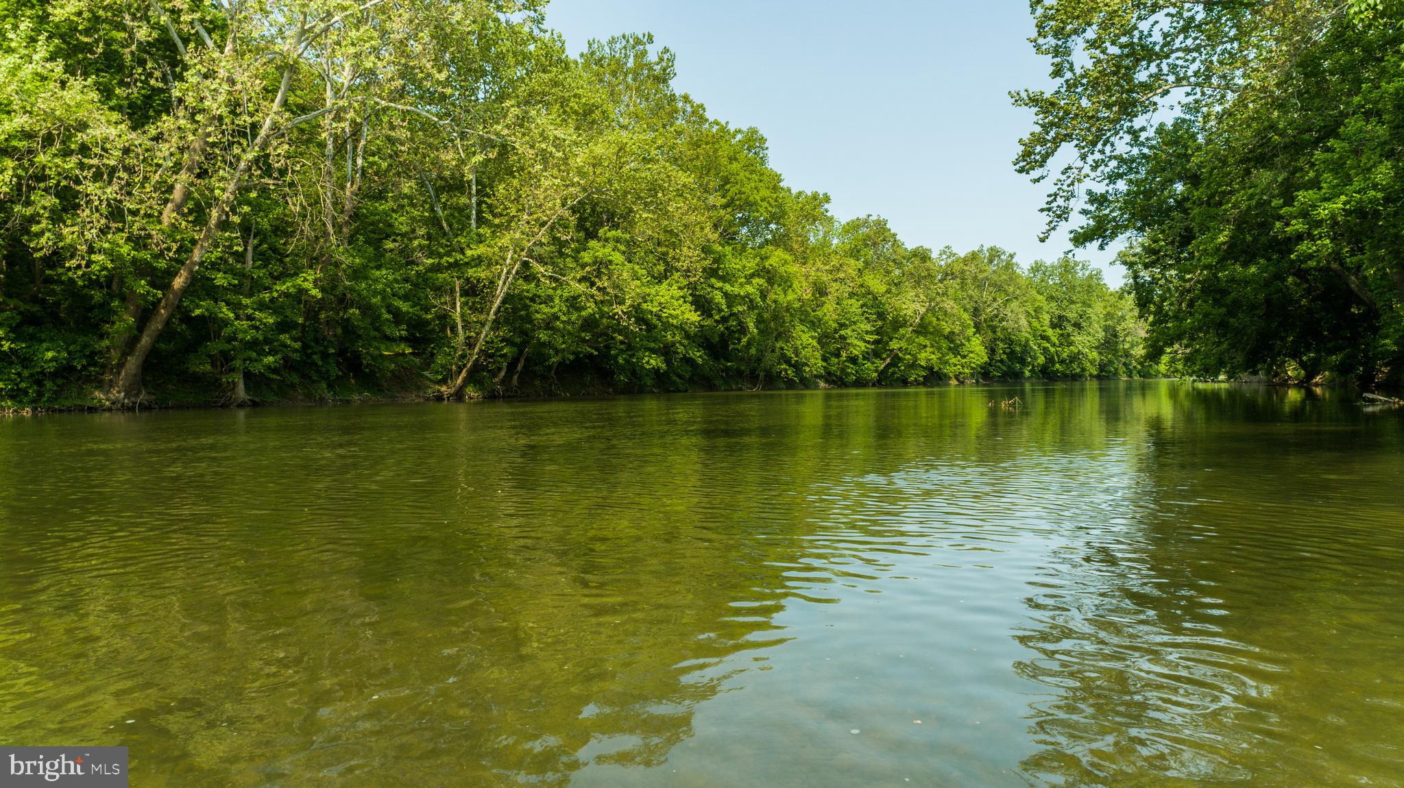 CREST RIVER FARMS - Residential