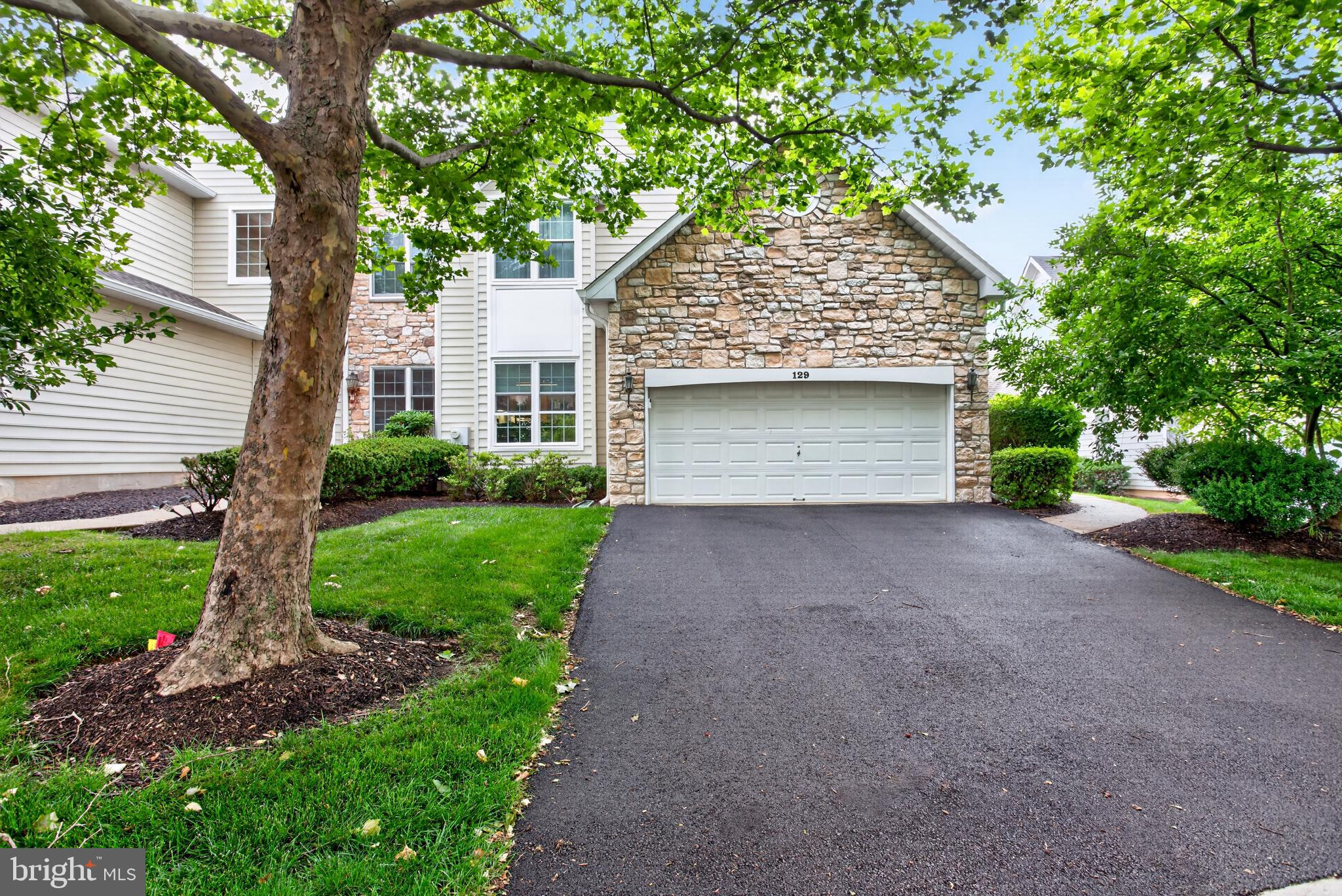 BLUE BELL CC - Residential