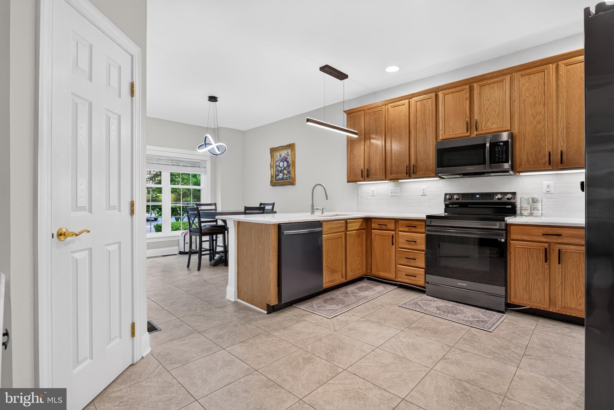 BLUE BELL CC - Residential