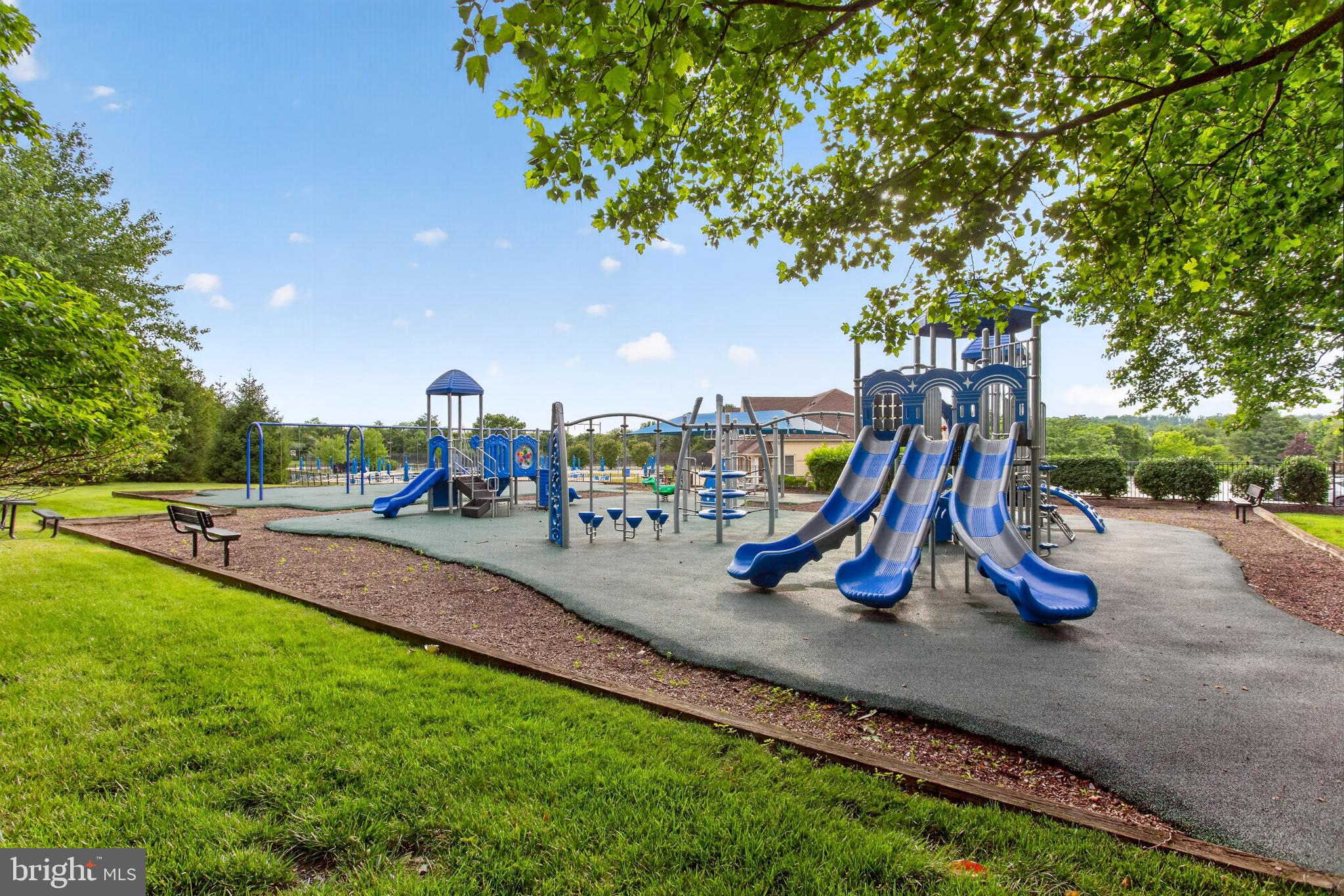 BLUE BELL CC - Residential