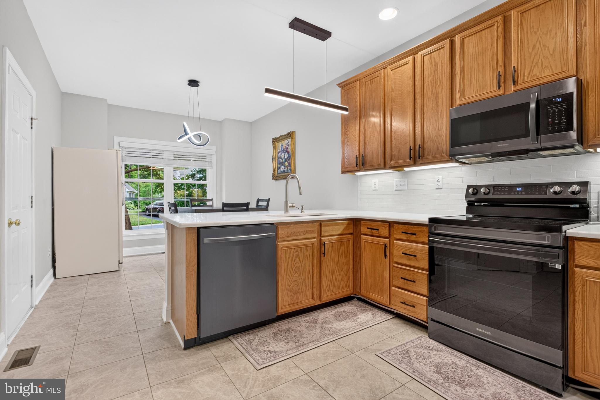 BLUE BELL CC - Residential