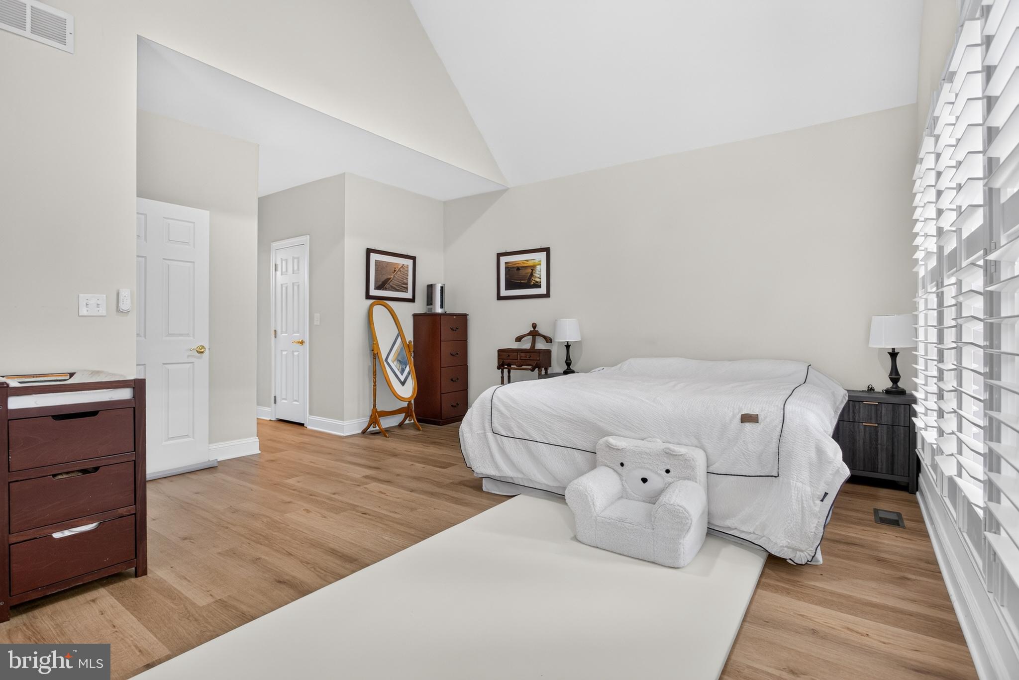 BLUE BELL CC - Residential