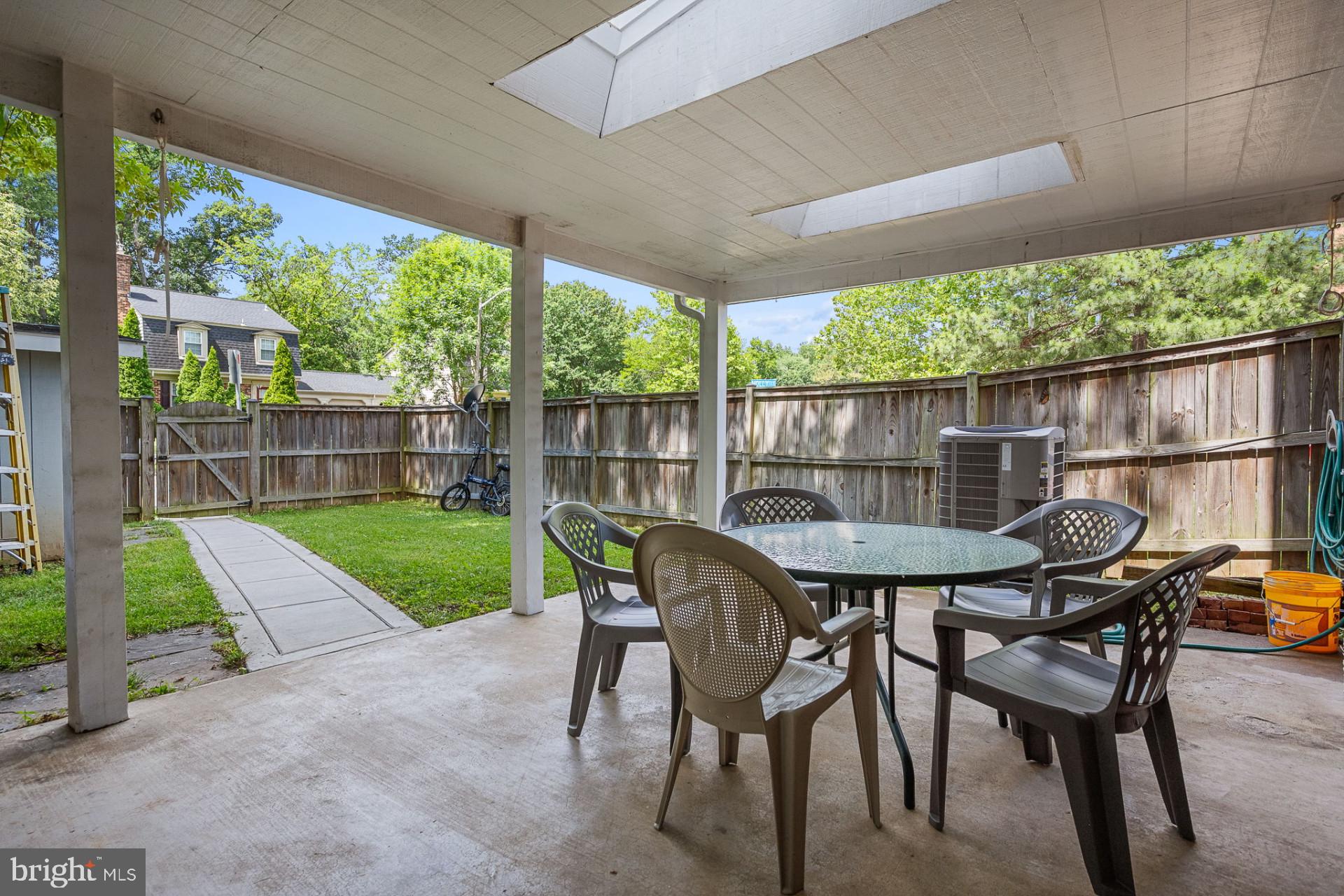 COURTS OF CHANDON - Residential
