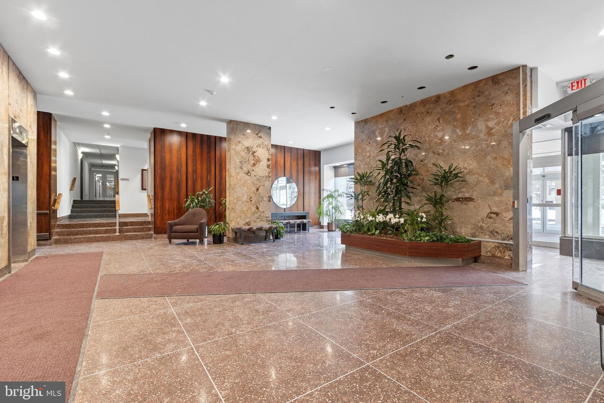 WYNNEFIELD HEIGHTS - Residential