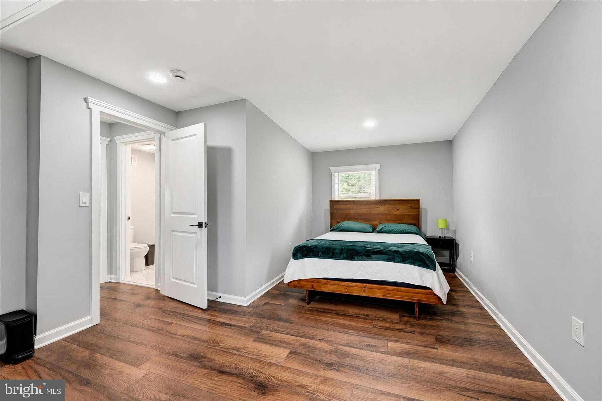 MIDDLEBOROUGH - Residential