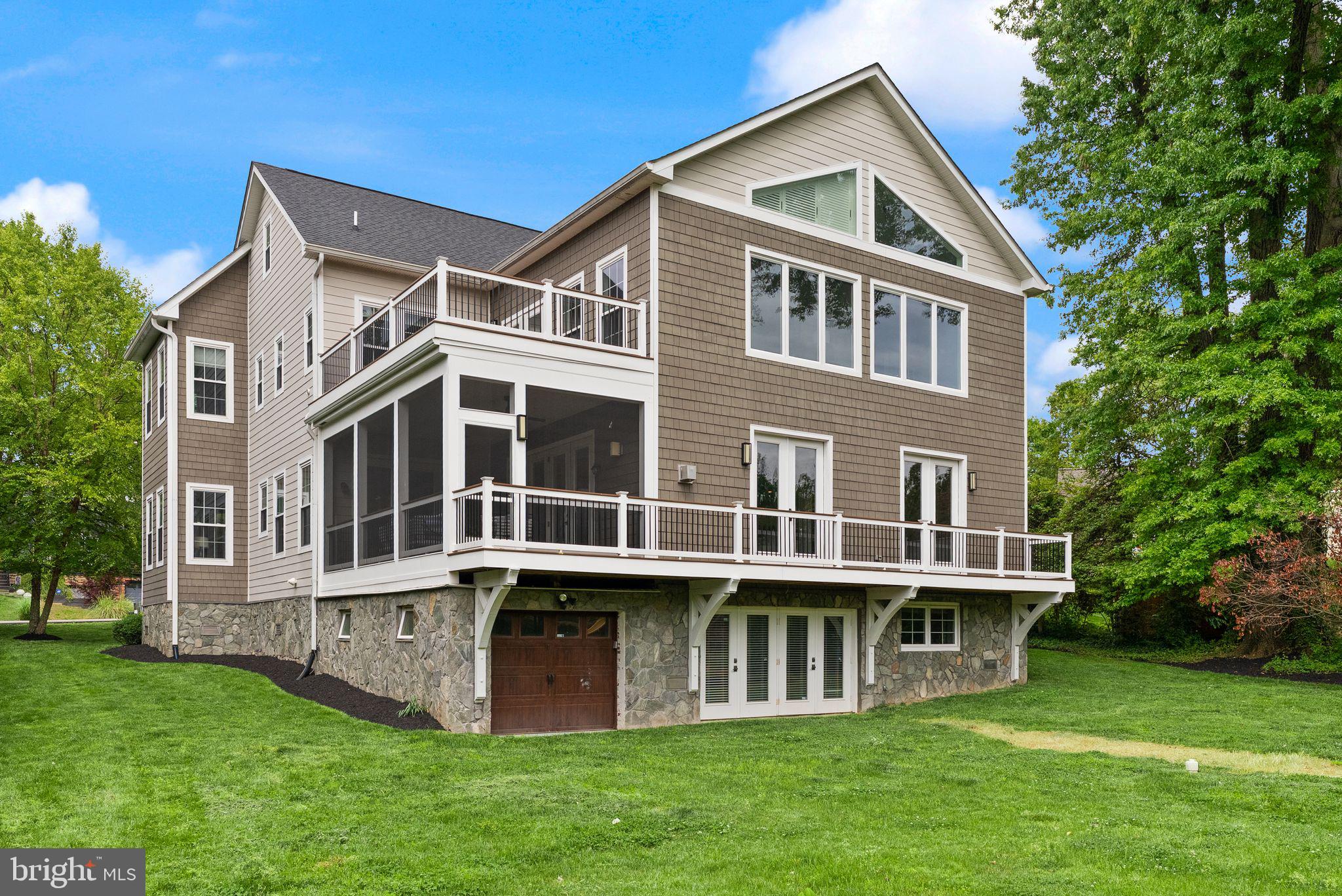 MT VERNON TERRACE - Residential