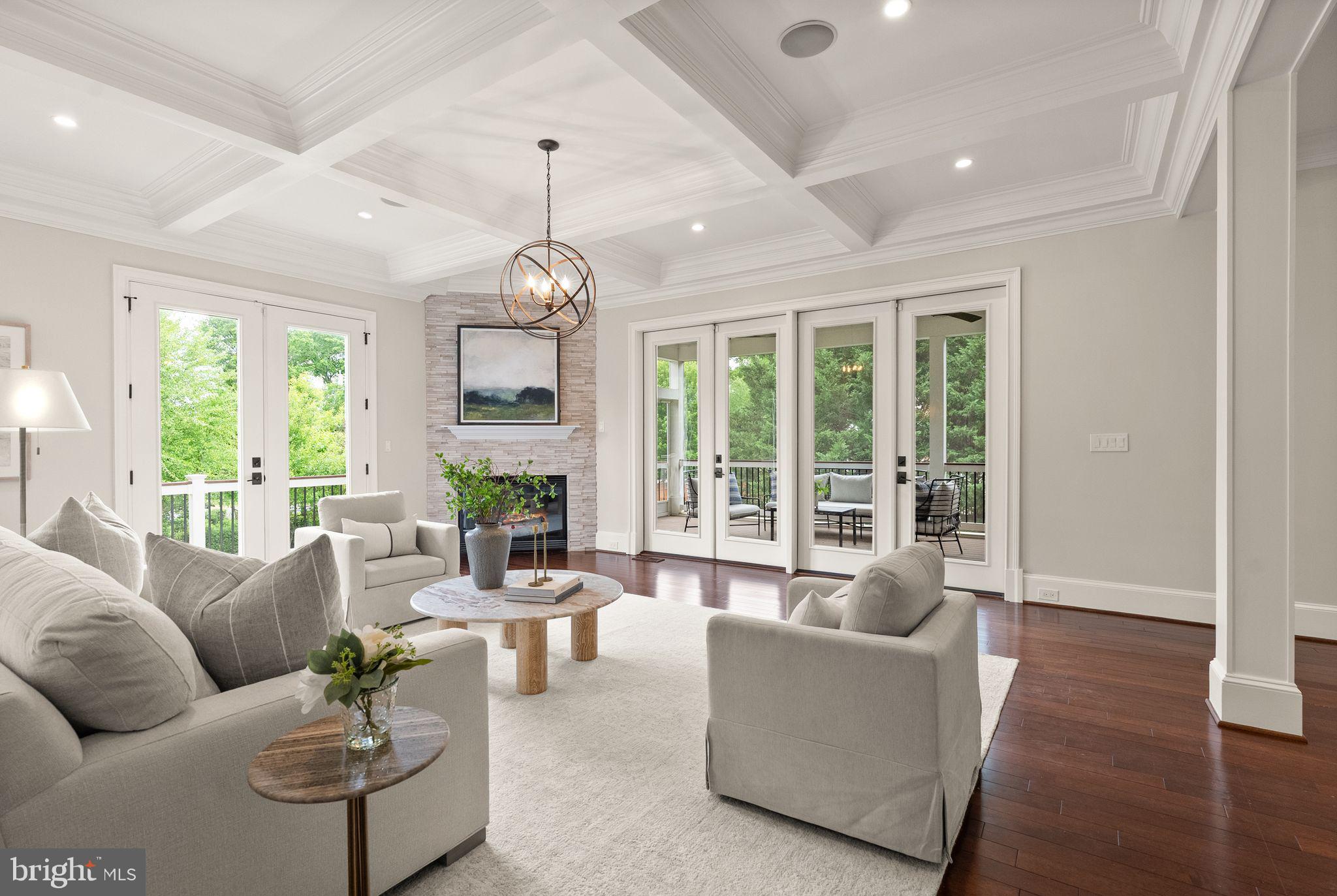 MT VERNON TERRACE - Residential