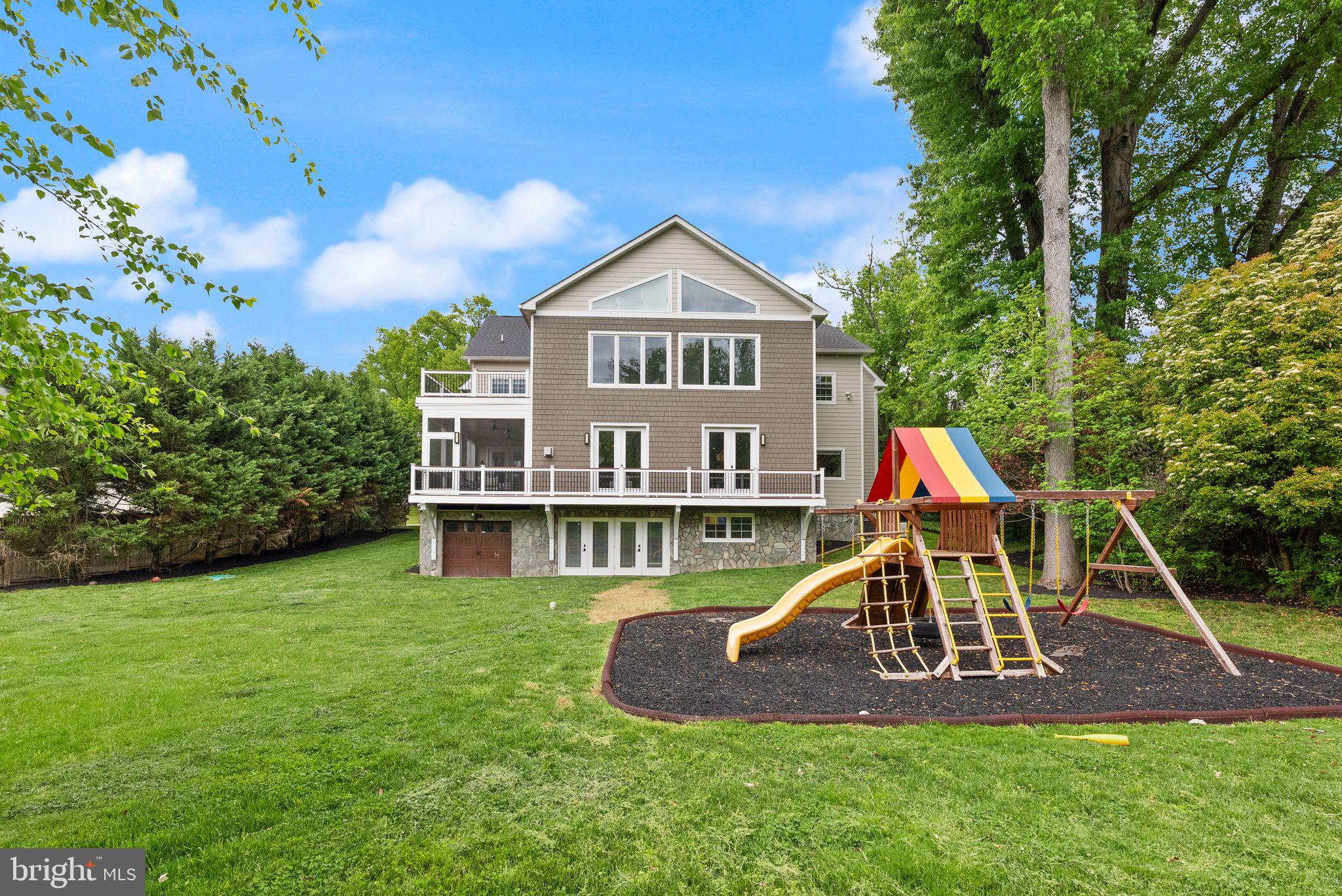 MT VERNON TERRACE - Residential