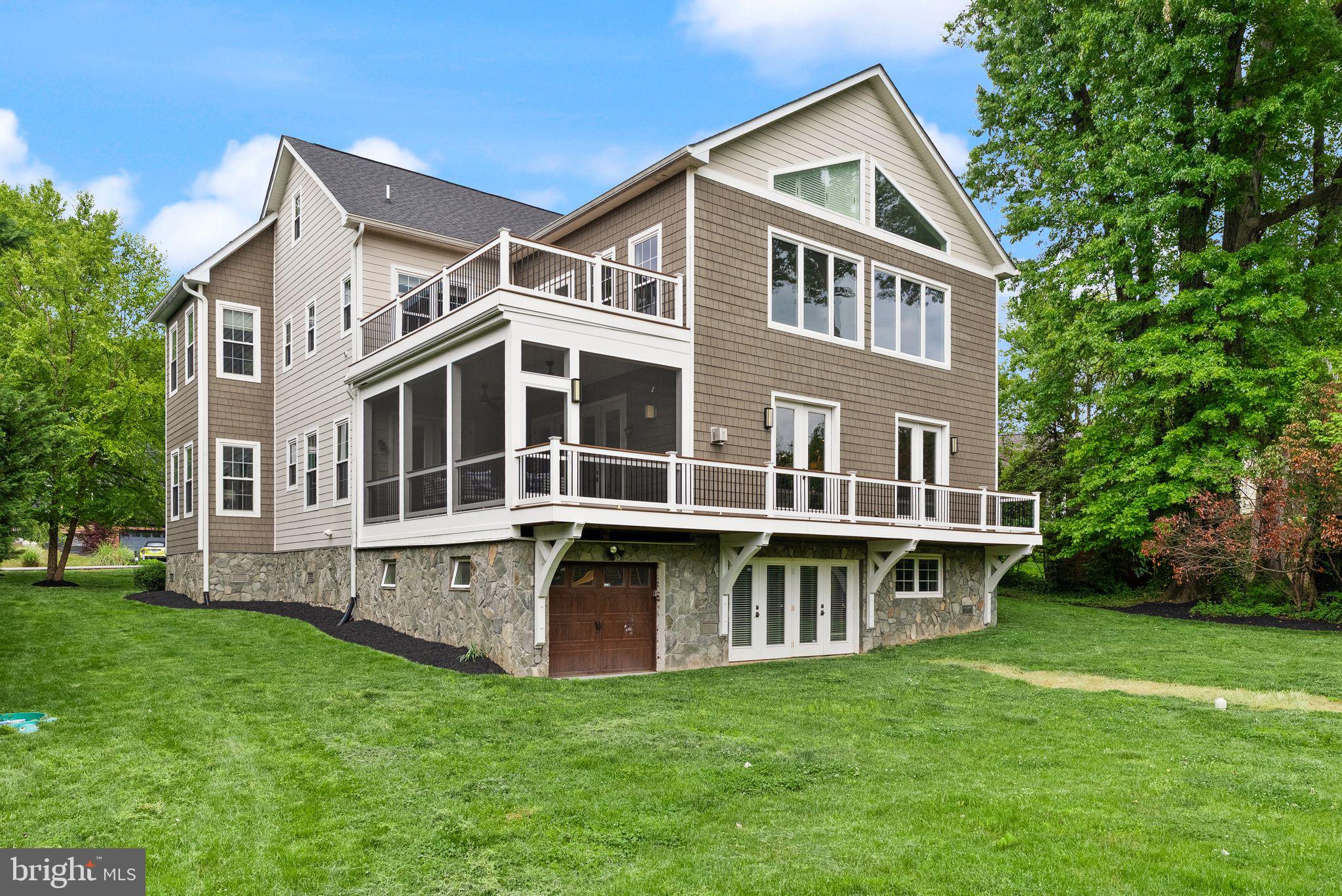 MT VERNON TERRACE - Residential