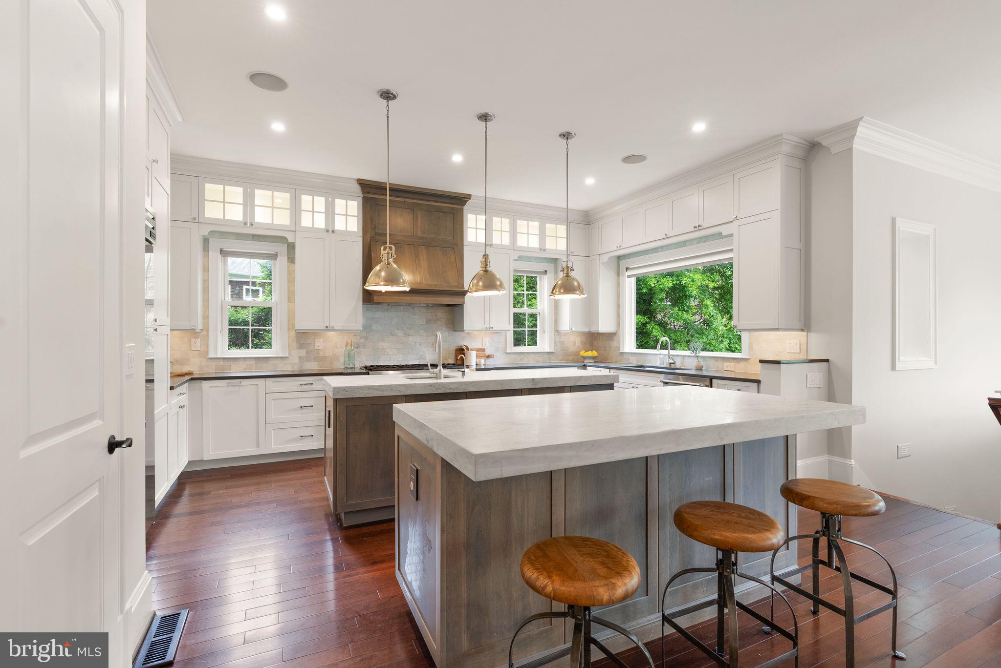 MT VERNON TERRACE - Residential