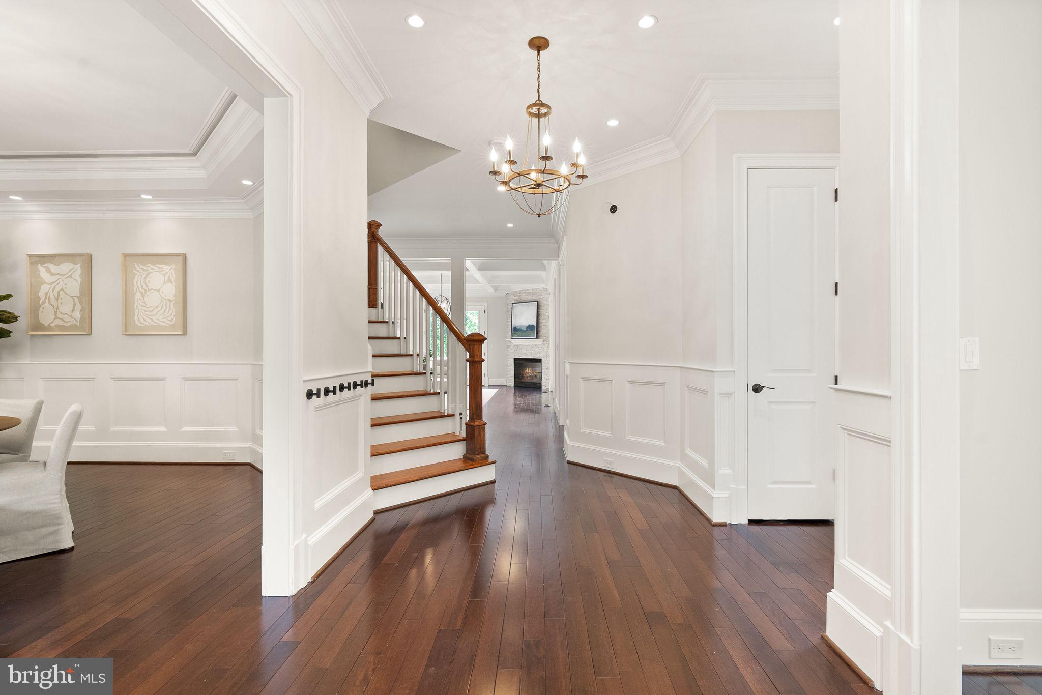 MT VERNON TERRACE - Residential
