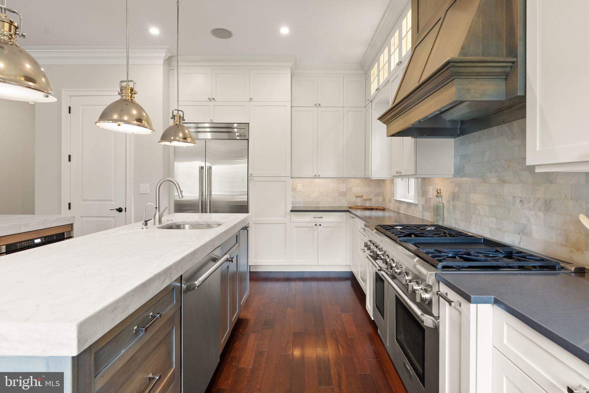 MT VERNON TERRACE - Residential