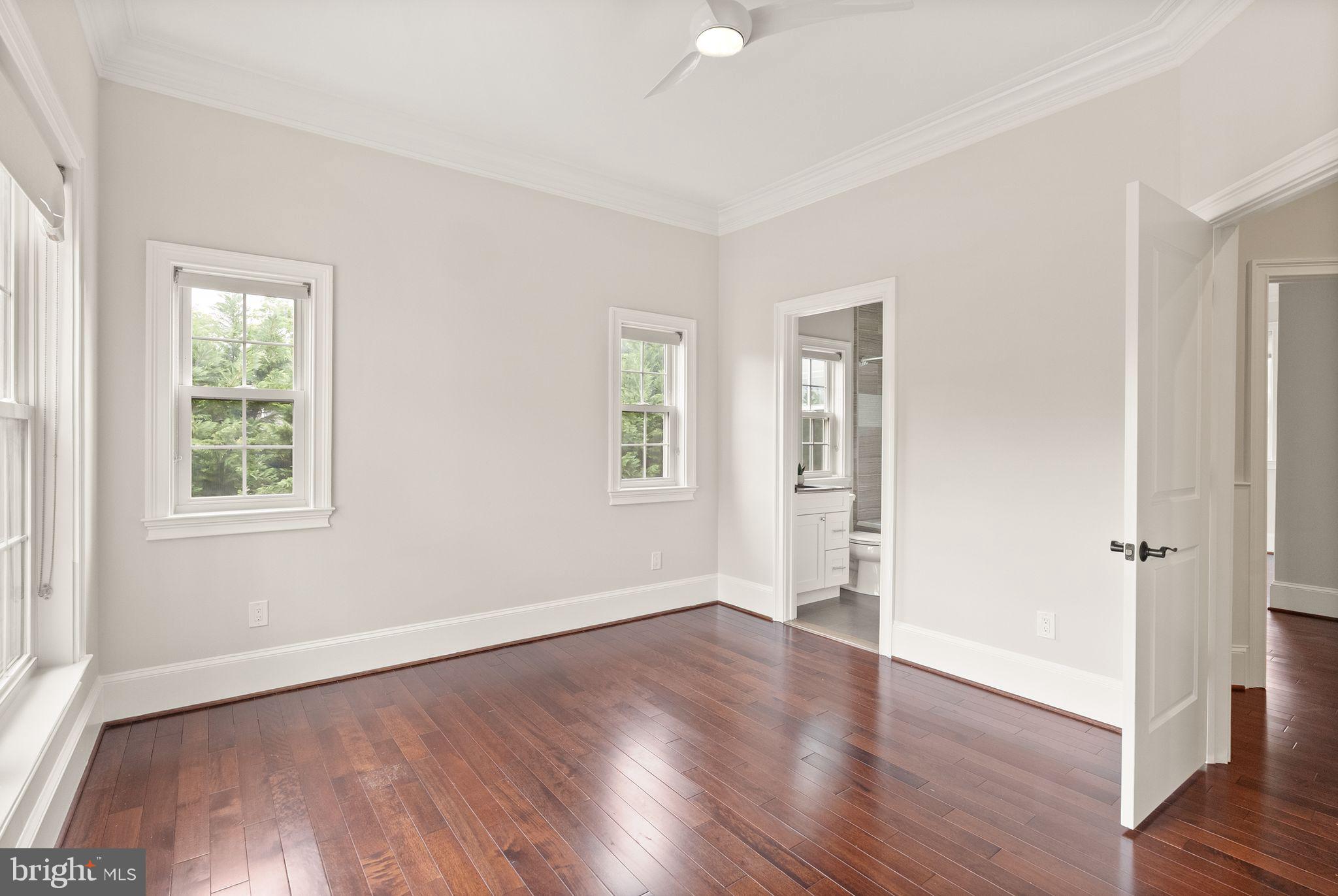 MT VERNON TERRACE - Residential