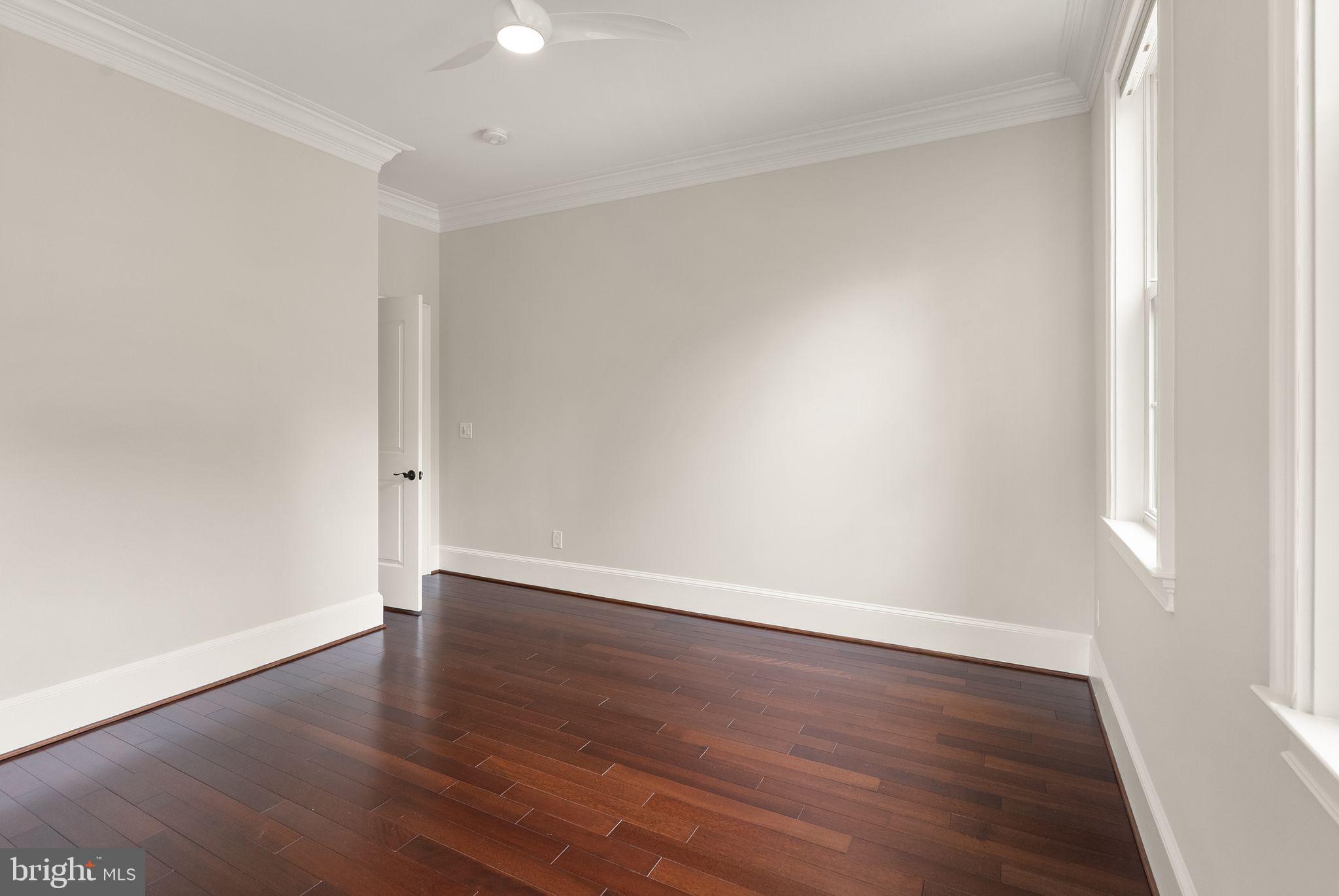 MT VERNON TERRACE - Residential
