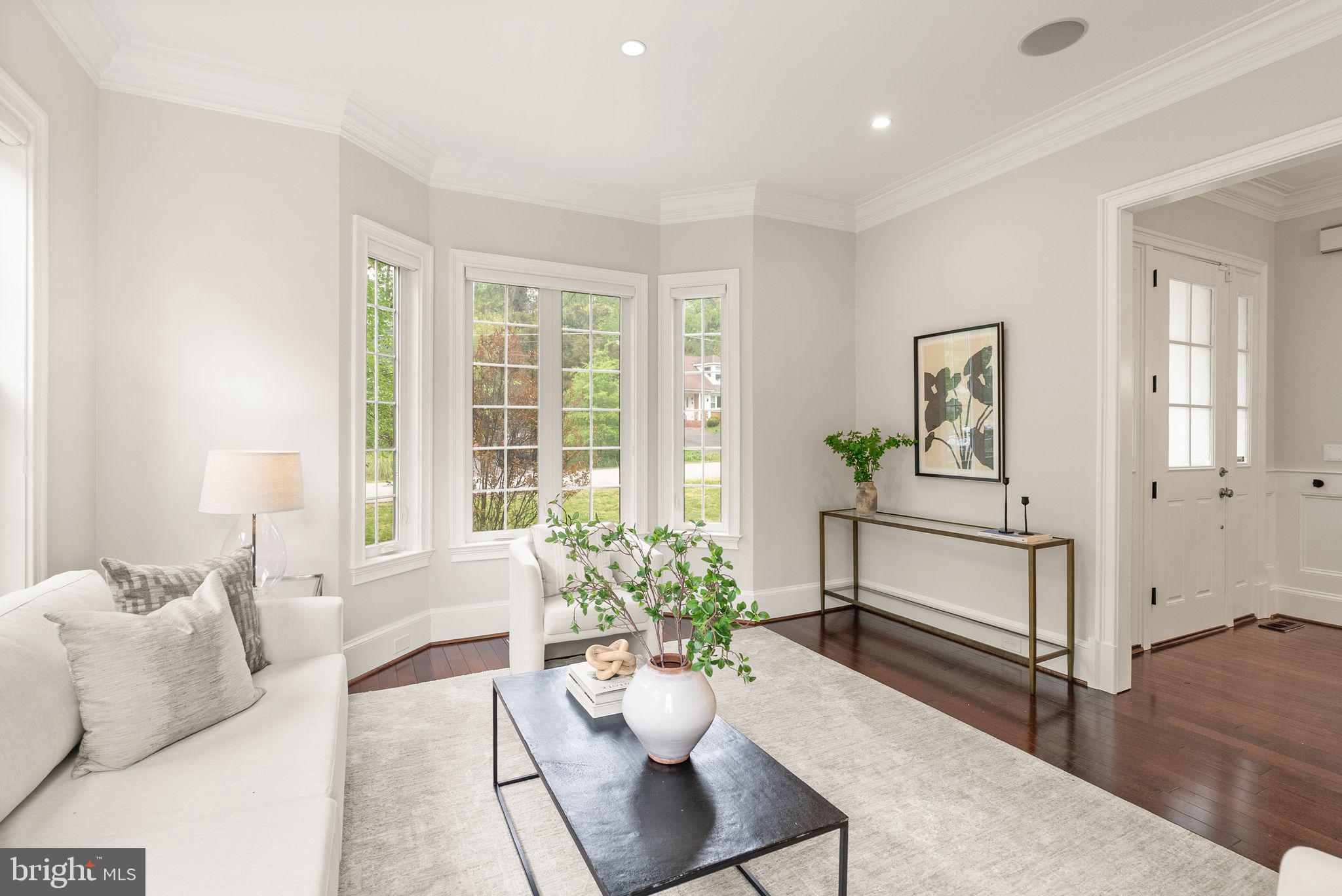 MT VERNON TERRACE - Residential