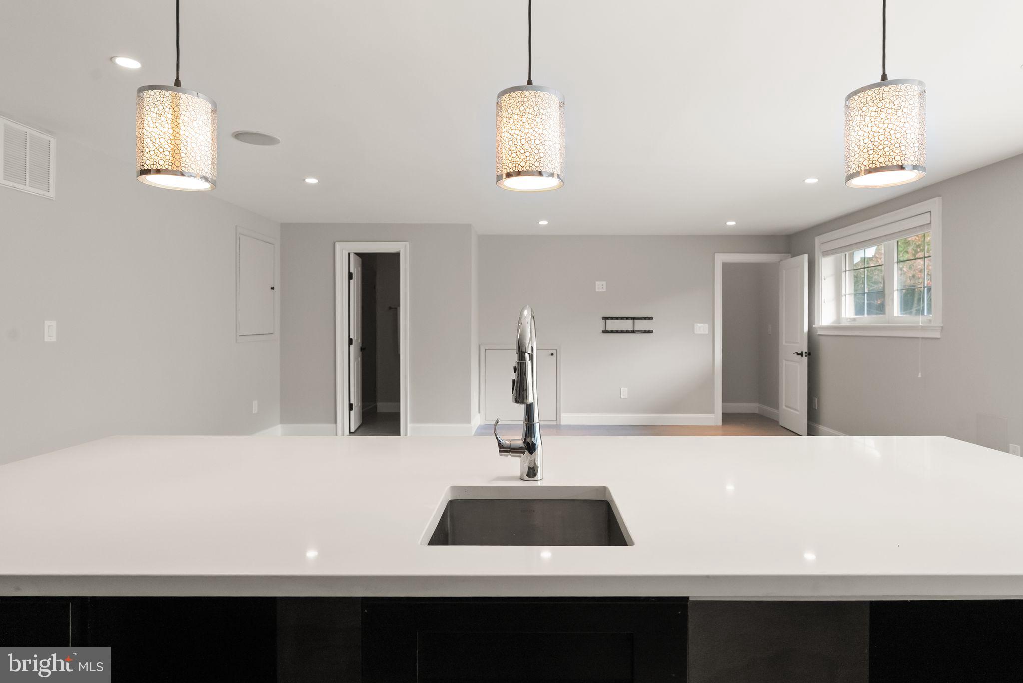 MT VERNON TERRACE - Residential