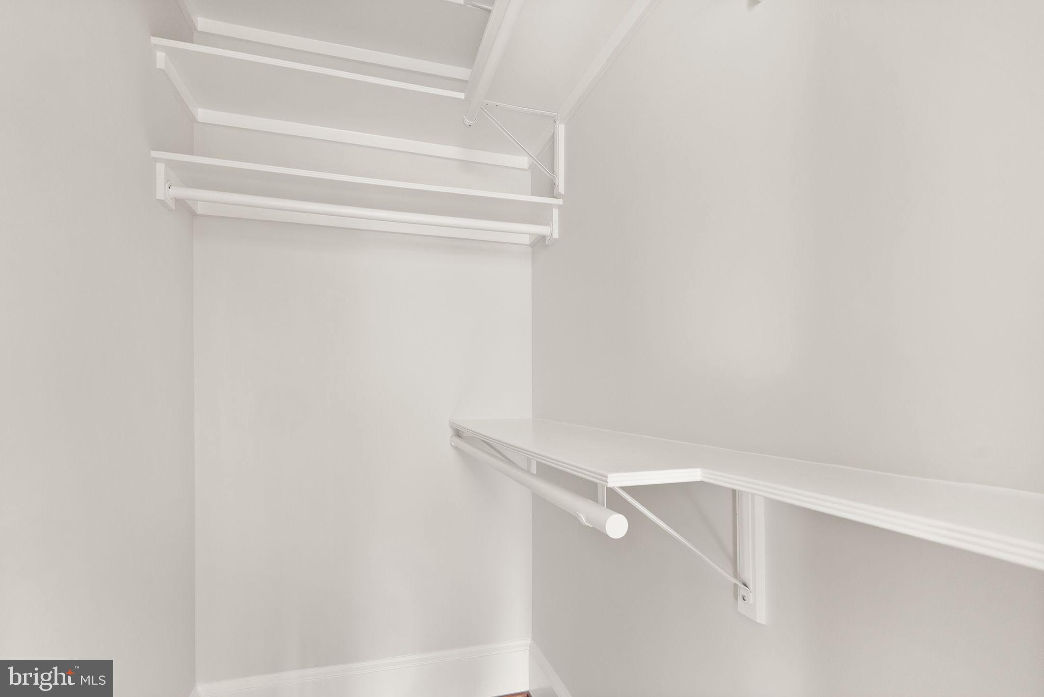 MT VERNON TERRACE - Residential