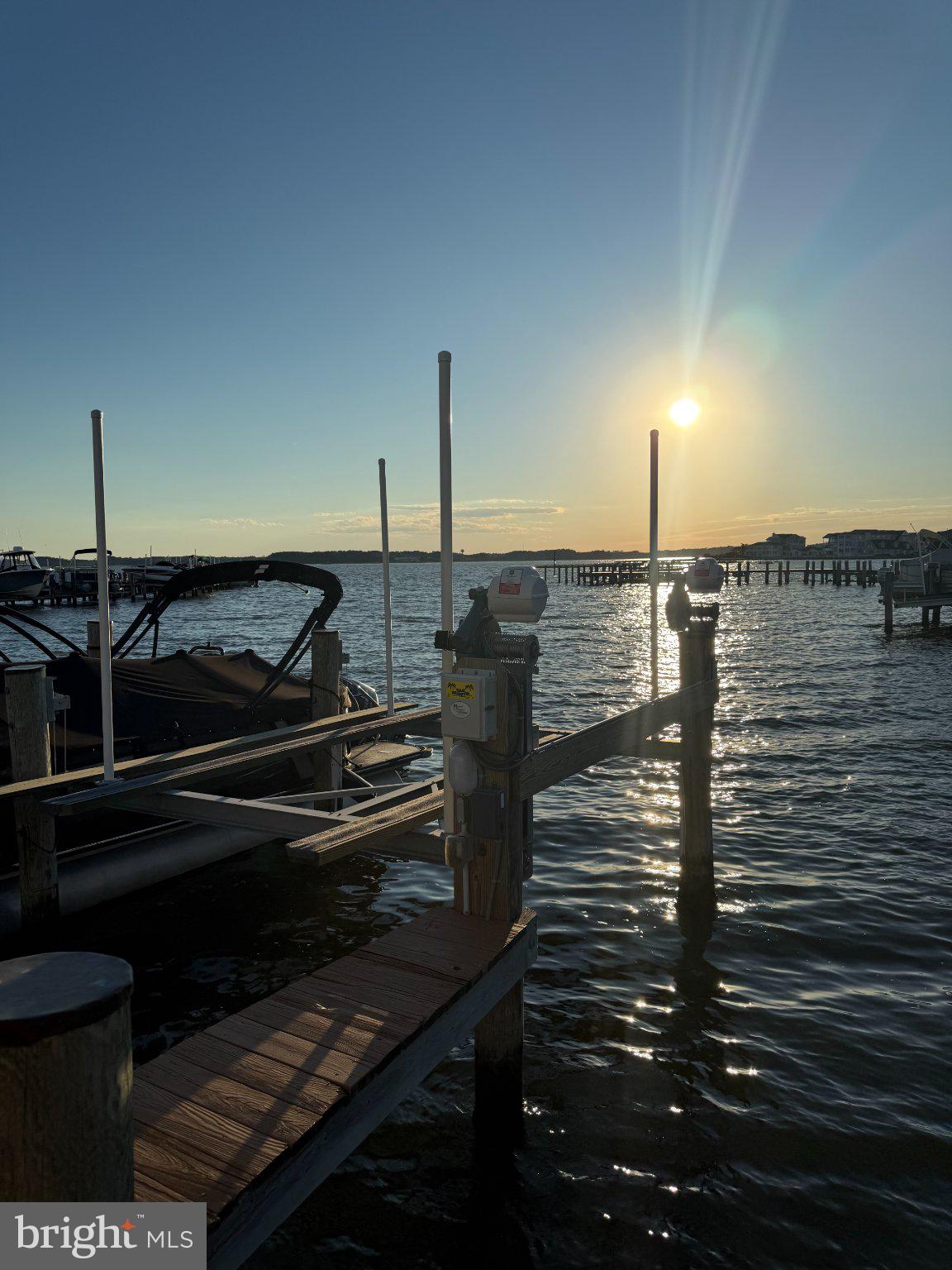 STONE HARBOR - Residential