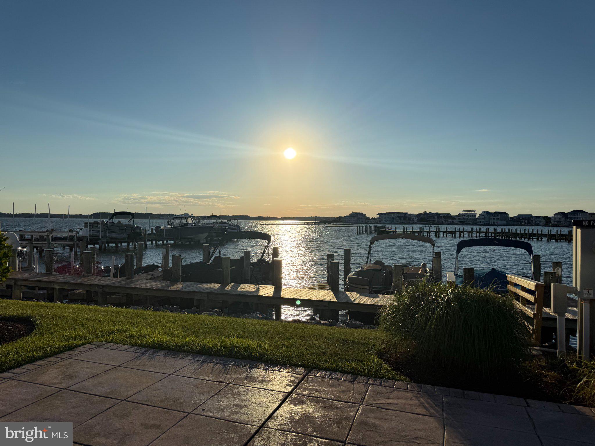STONE HARBOR - Residential