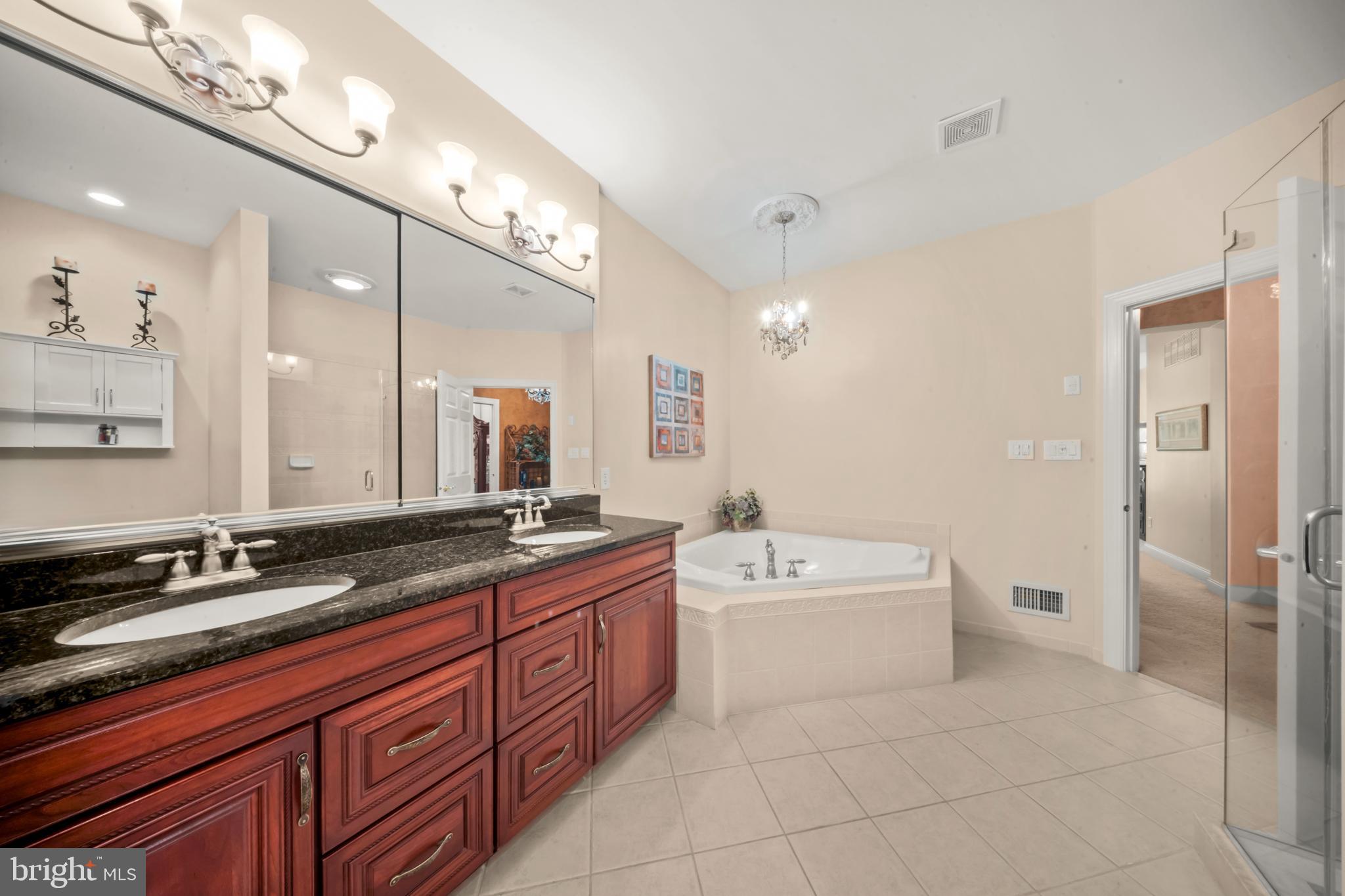 REGENCY AT NORTHAM - Residential