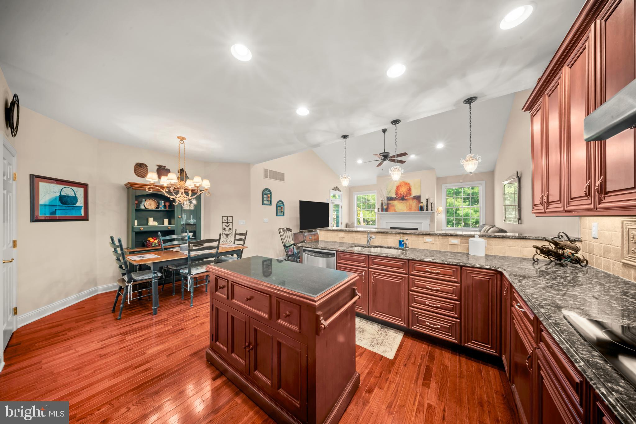 REGENCY AT NORTHAM - Residential