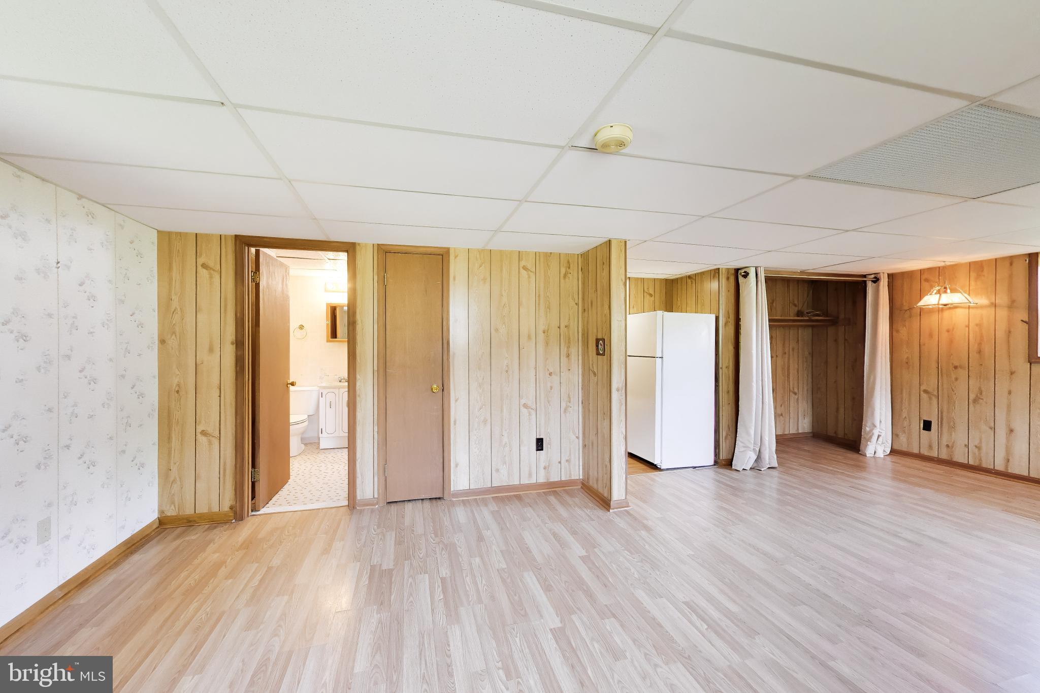 ROLL ACRES - Residential