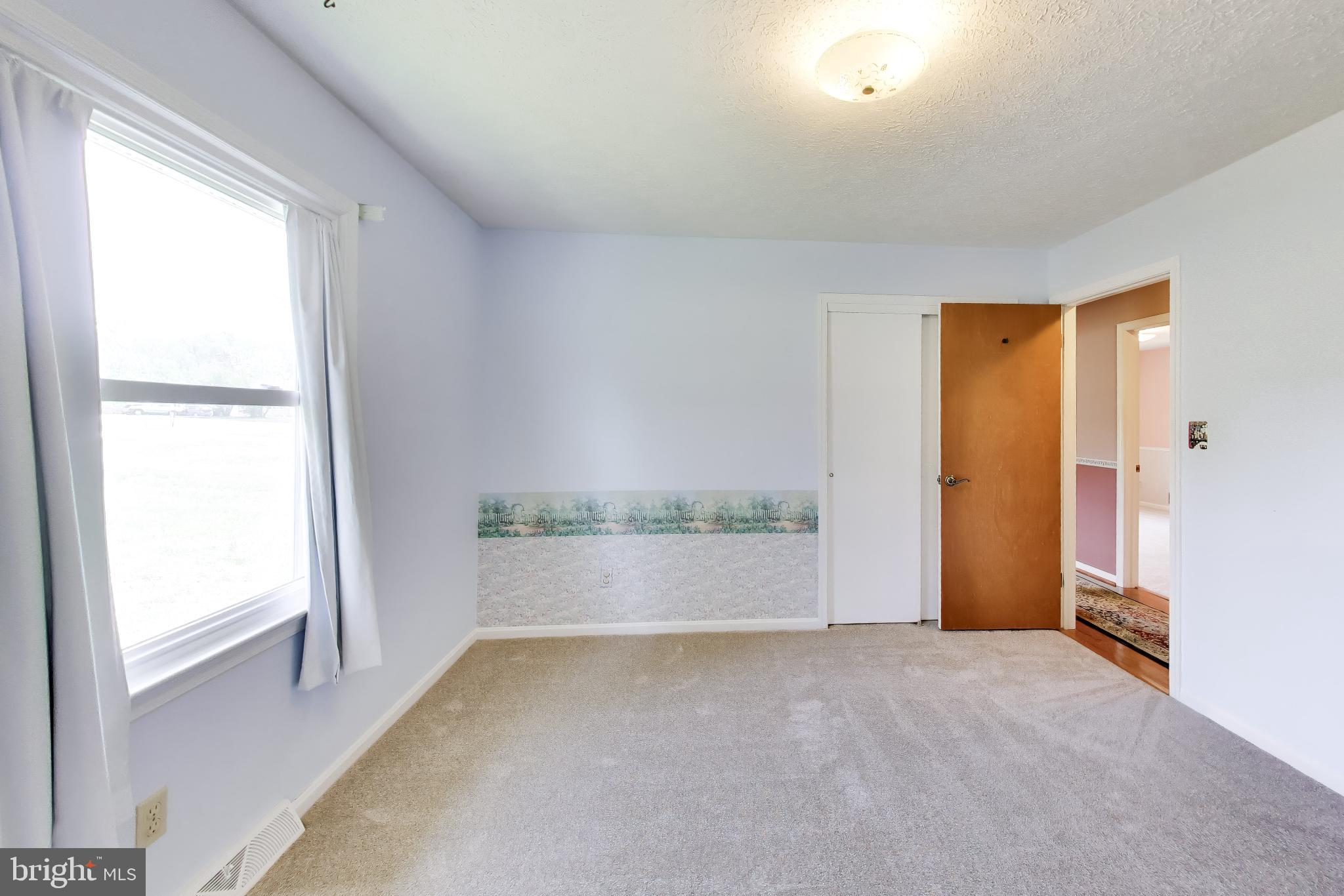 ROLL ACRES - Residential