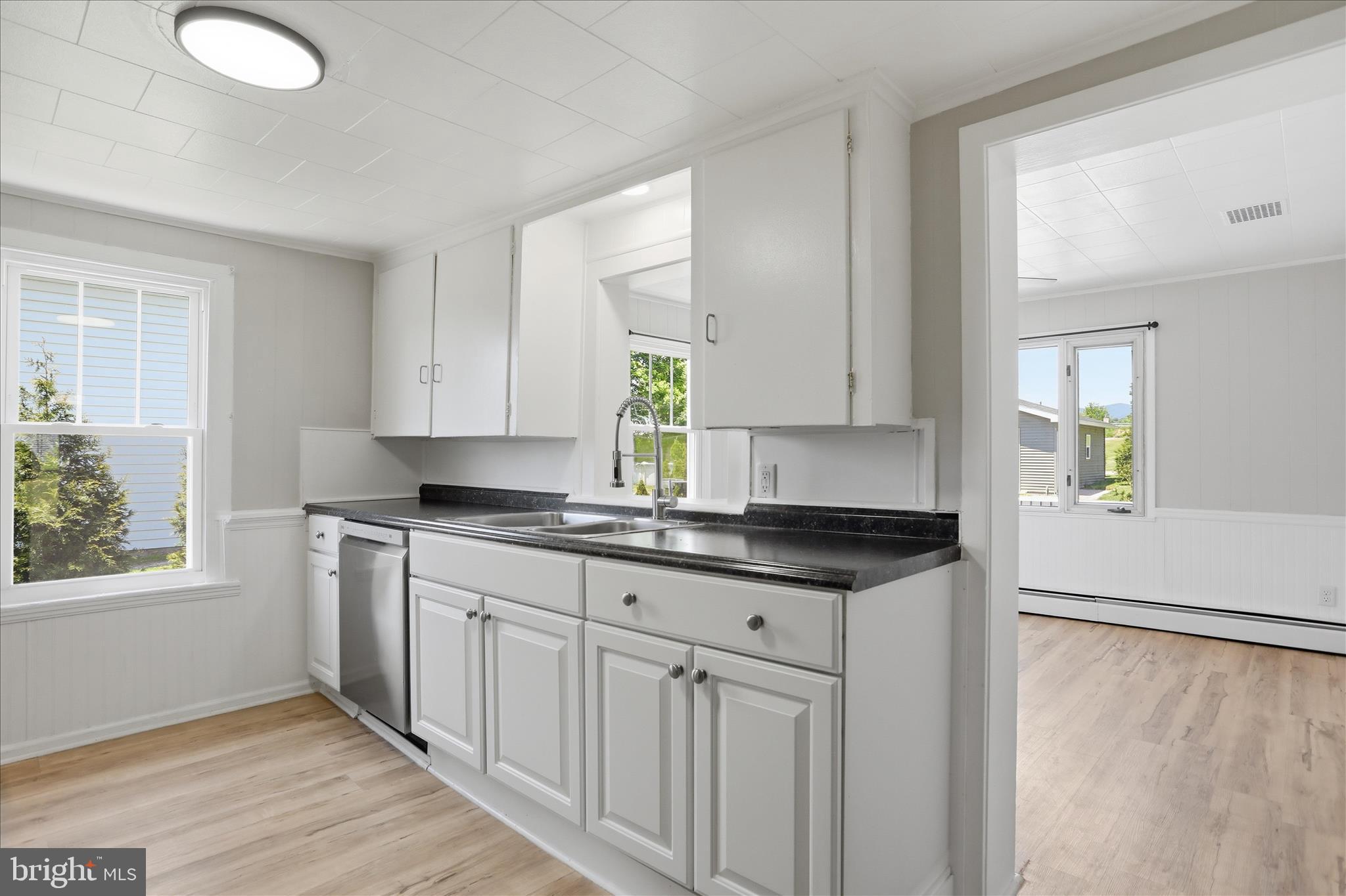 ST THOMAS - Residential