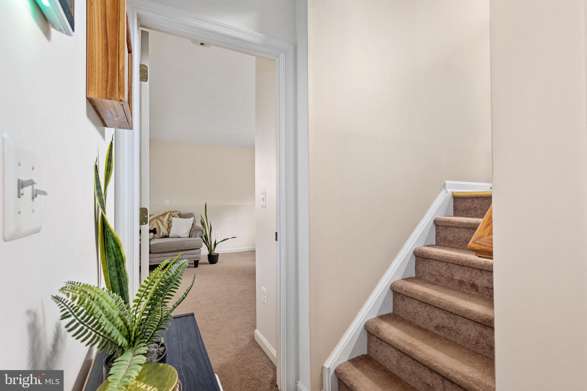 CAROLINE VILLAGE - Residential