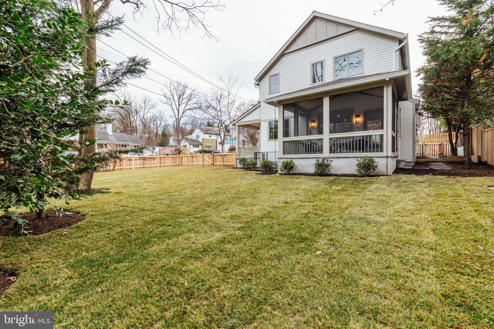 MONTICELLO PARK - Residential