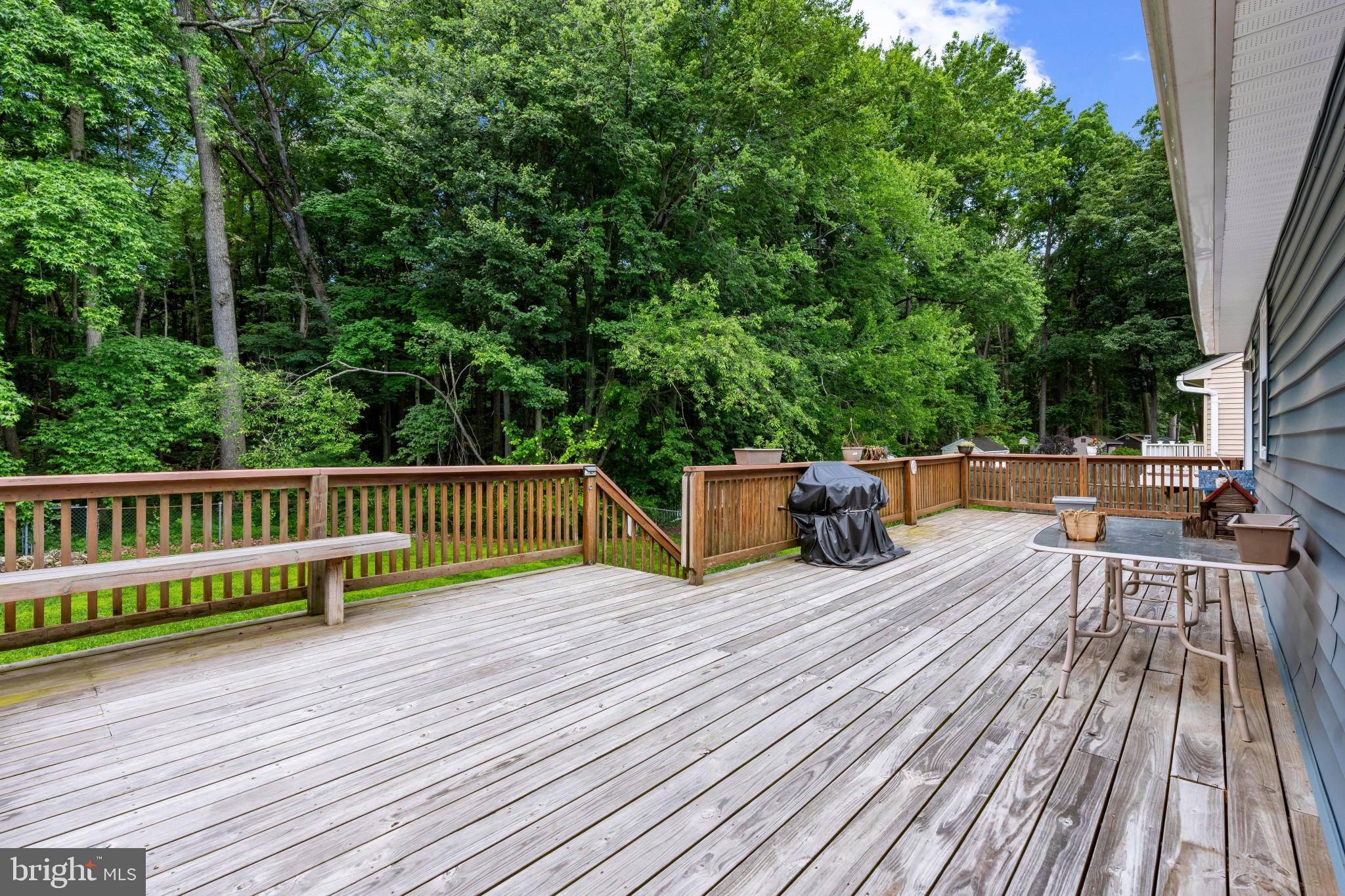 HARBOUR OAKS - Residential