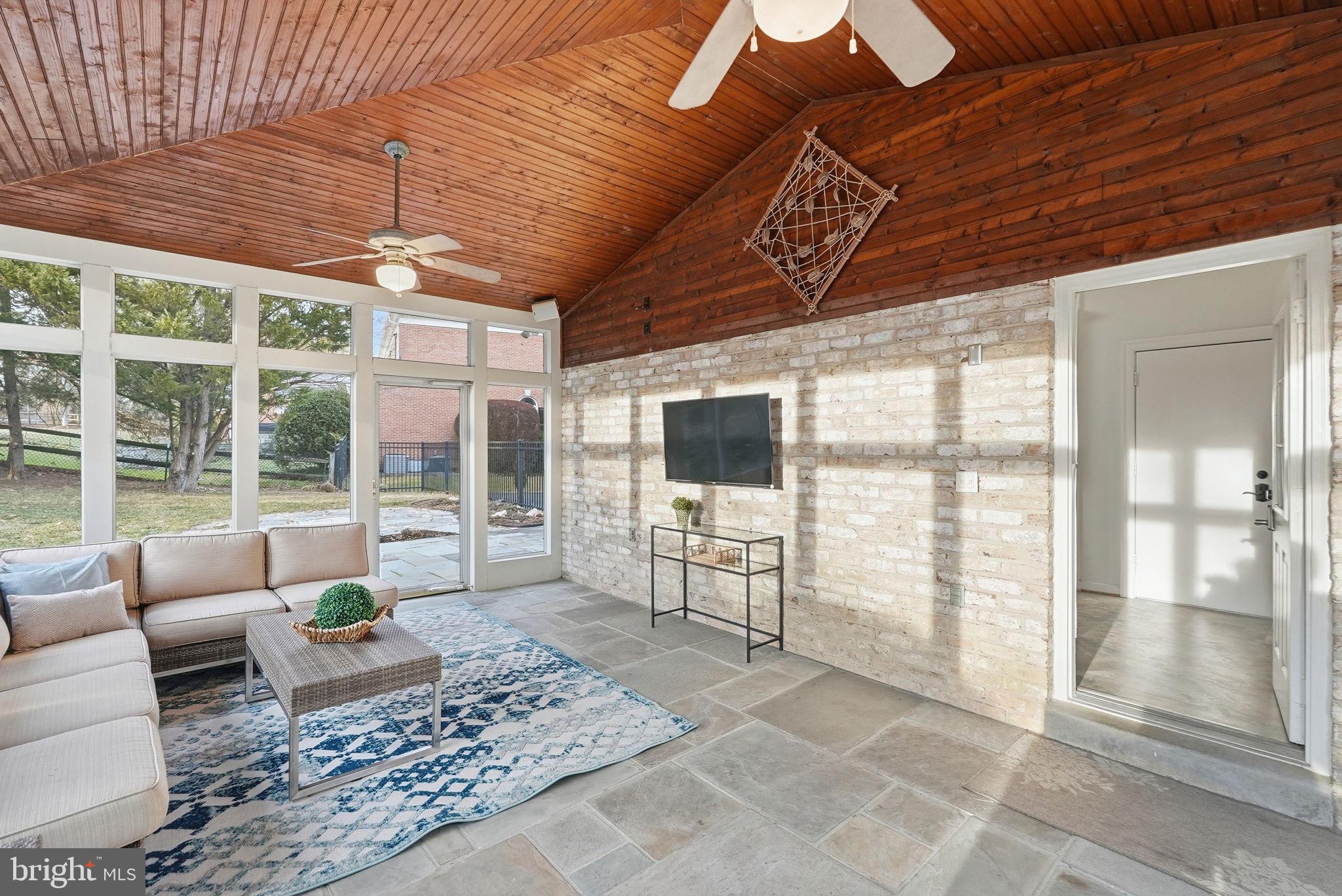 POTOMAC - Residential