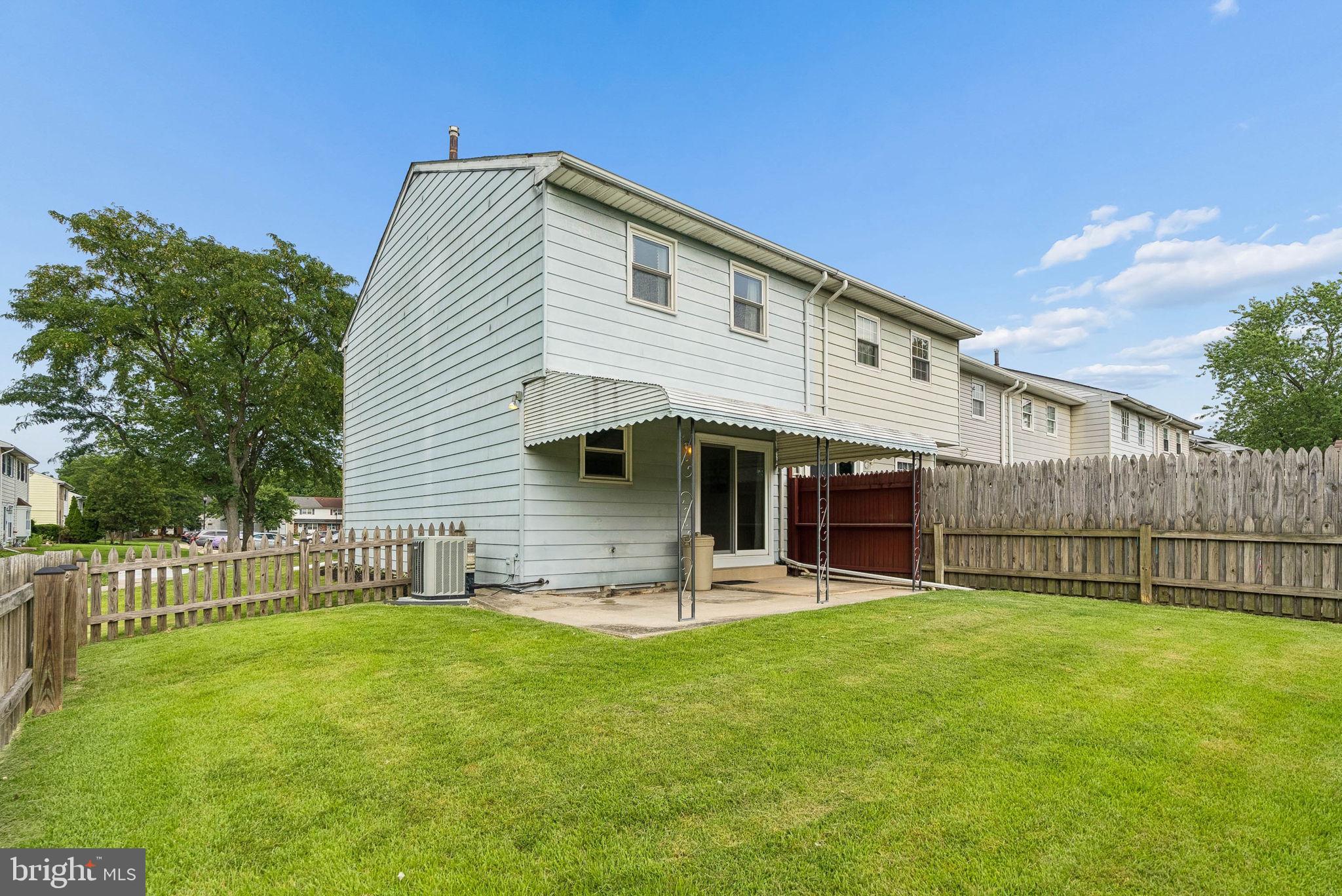 KINGS COURT - Residential