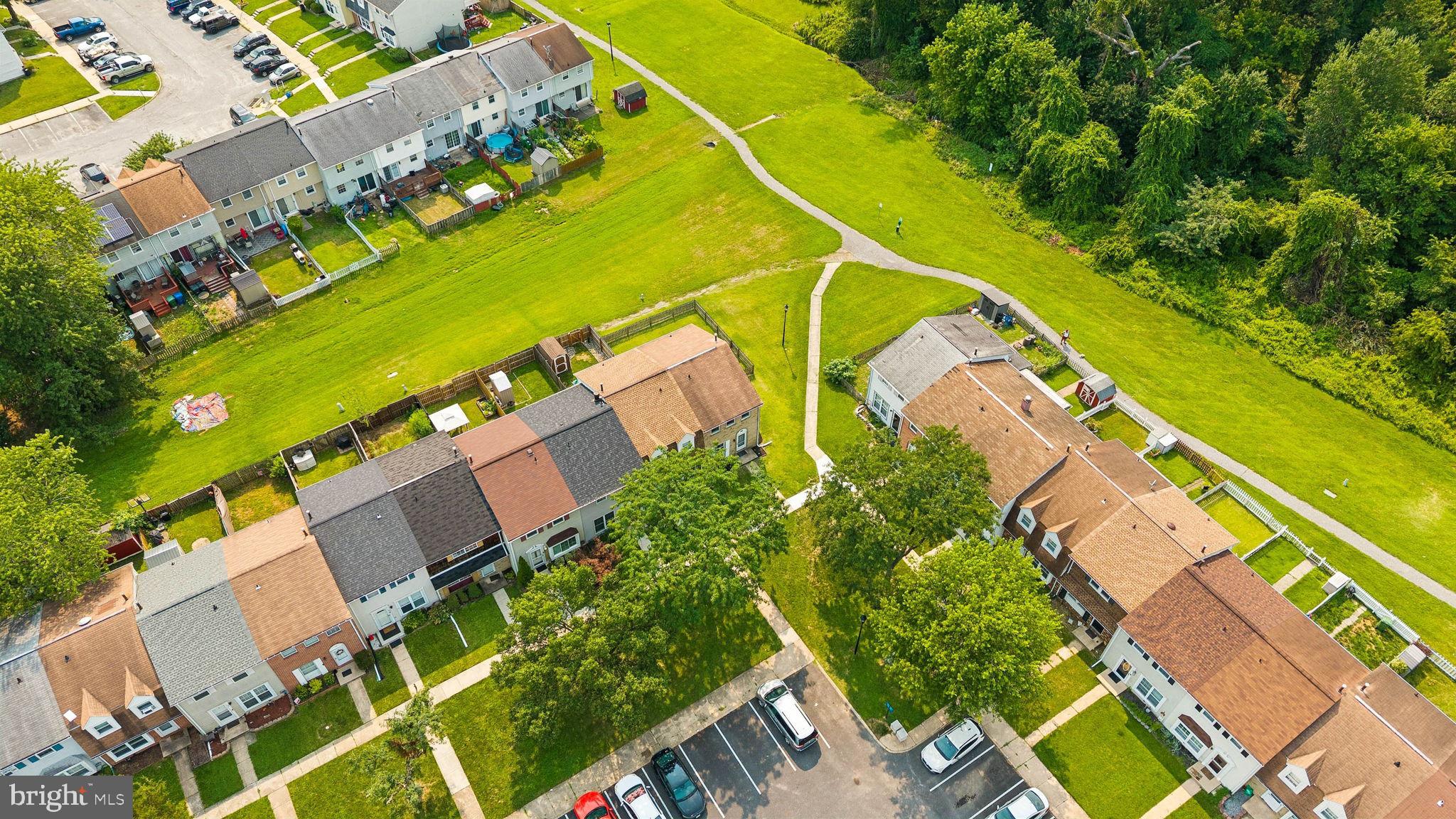 KINGS COURT - Residential