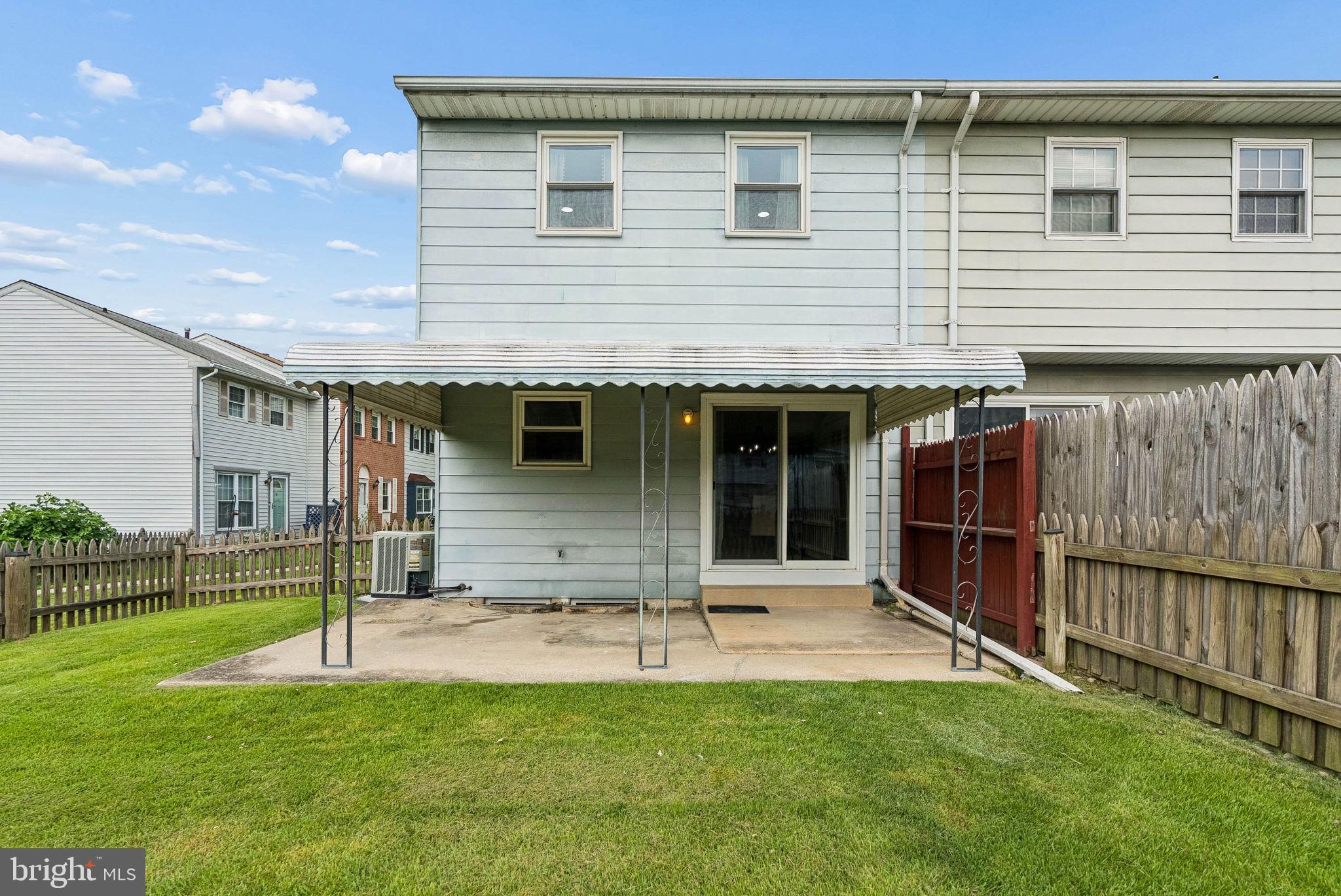 KINGS COURT - Residential
