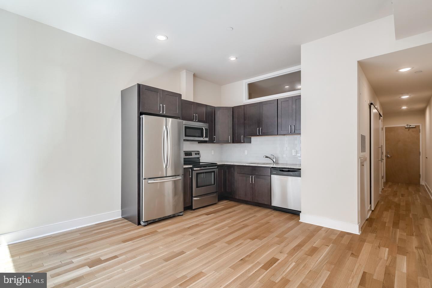 GRADUATE HOSPITAL - Residential Lease